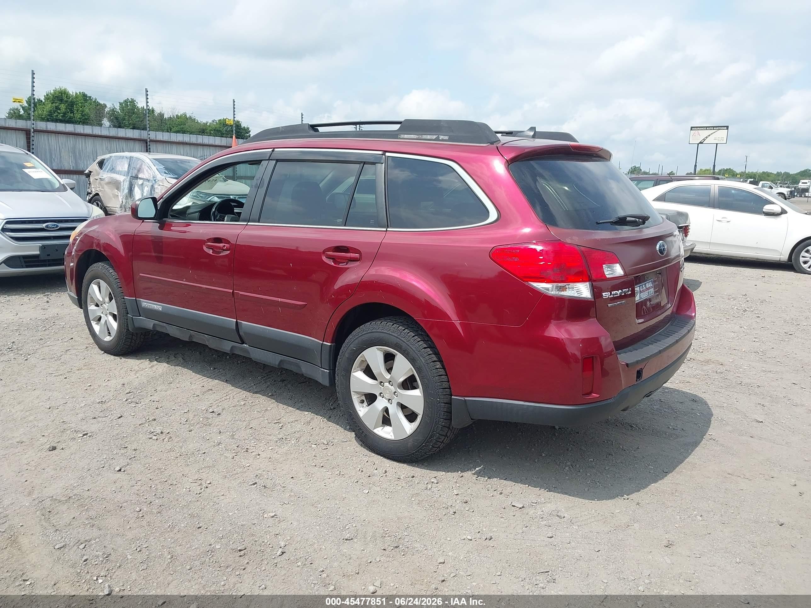 2012 Subaru Outback 2.5i Limited Red vin: 4S4BRCKC5C3247729