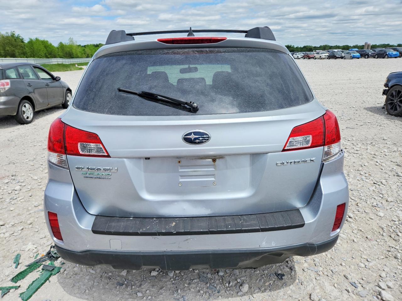 2012 Subaru Outback 2.5i Limited Silver vin: 4S4BRCKC5C3293948