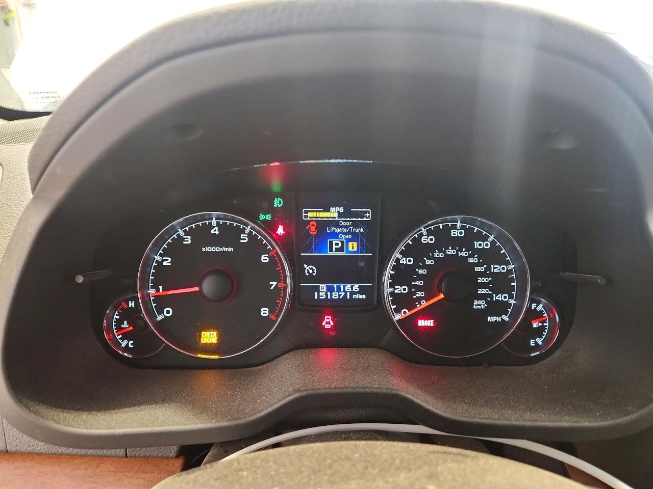2013 Subaru Outback 2.5i Limited White vin: 4S4BRCKC5D3232164