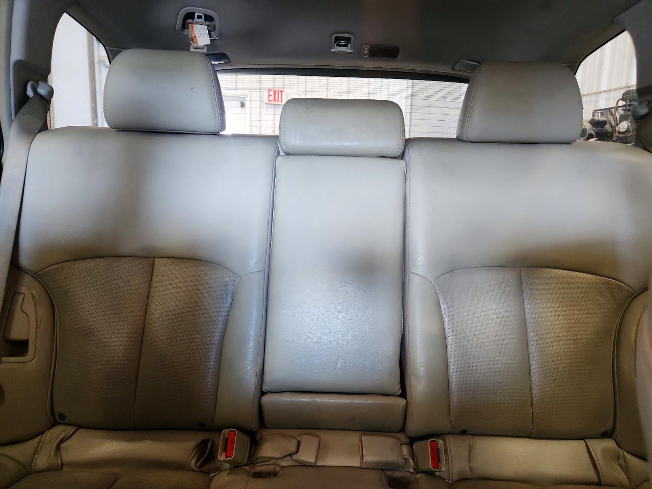 2013 Subaru Outback 2.5i Limited White vin: 4S4BRCKC5D3232164