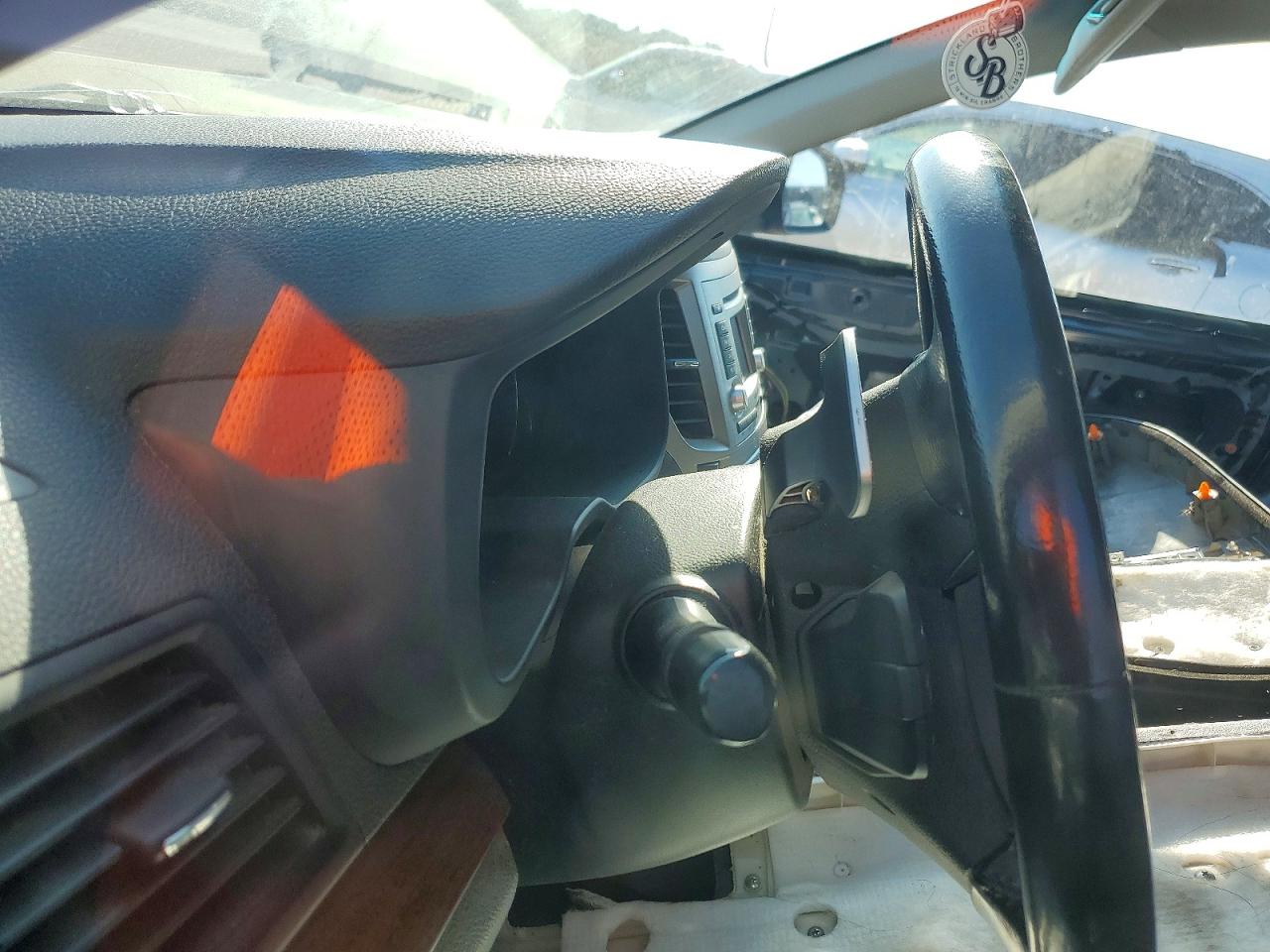 2014 Subaru Outback 2.5i Limited Угольный vin: 4S4BRCKC5E3284105