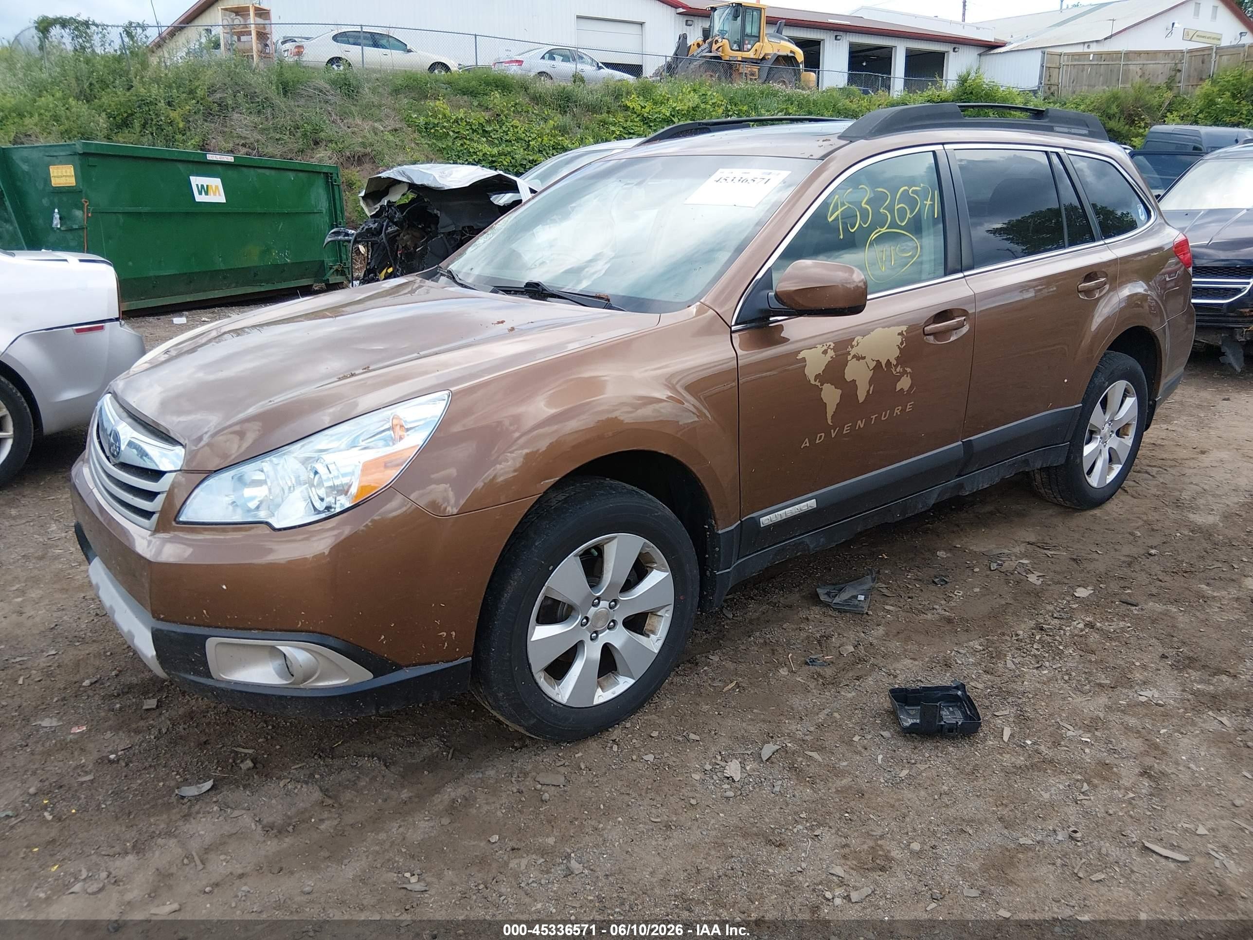 2011 Subaru Outback 2.5i Limited Tan vin: 4S4BRCKC6B3412704