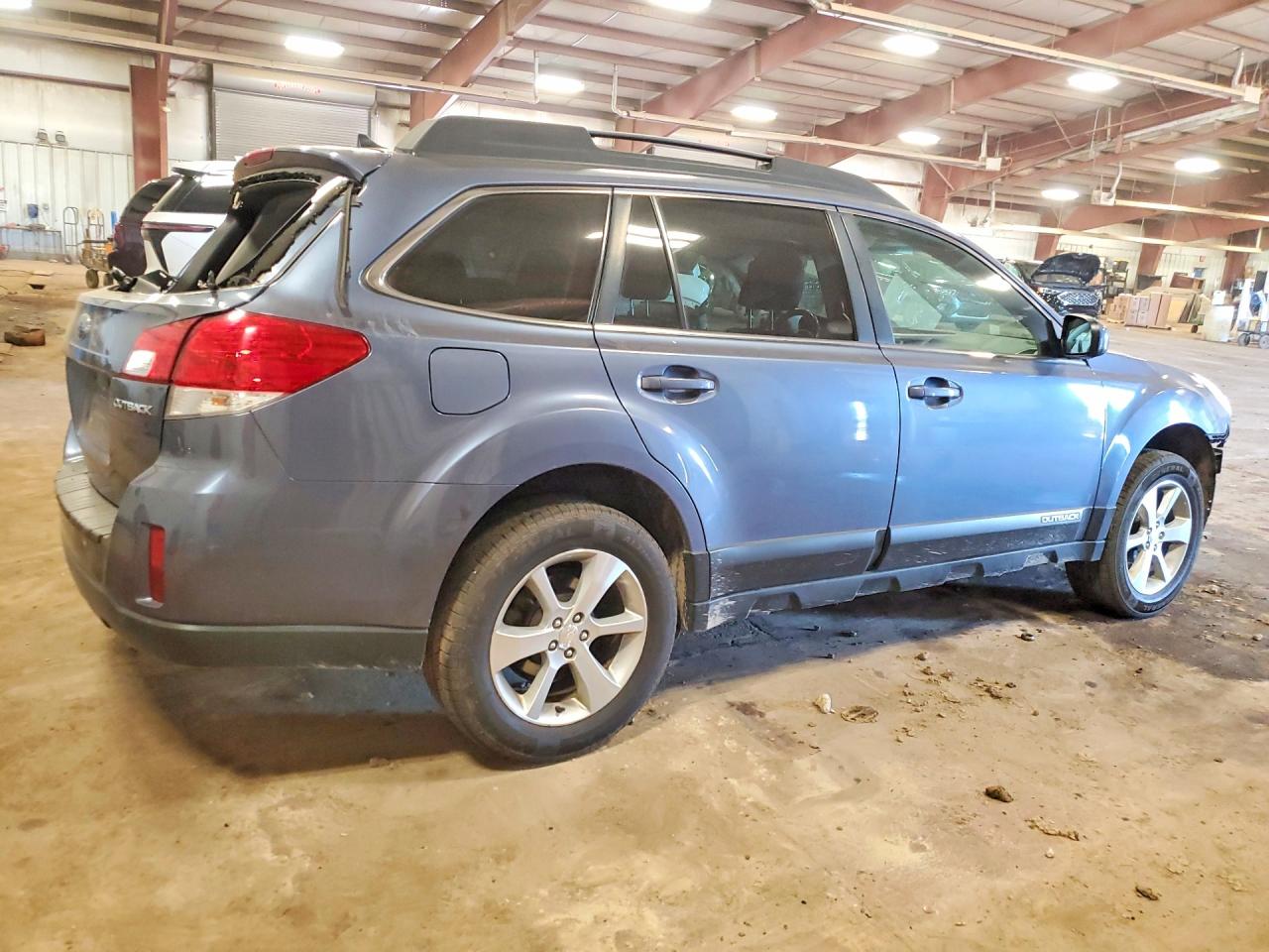 2013 Subaru Outback 2.5i Limited Синий vin: 4S4BRCKC6D3214739