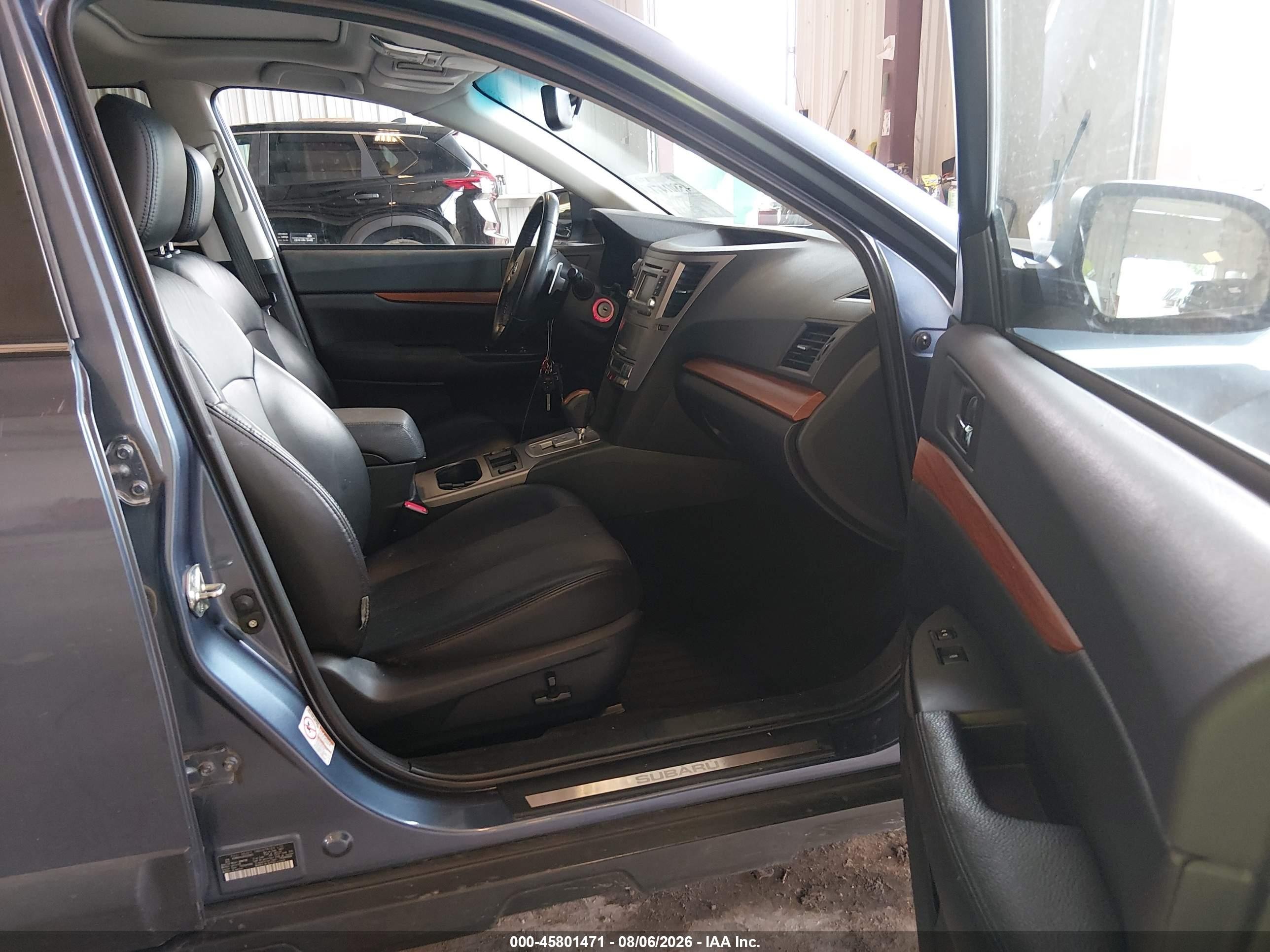 2013 Subaru Outback 2.5i Limited Синий vin: 4S4BRCKC6D3233825