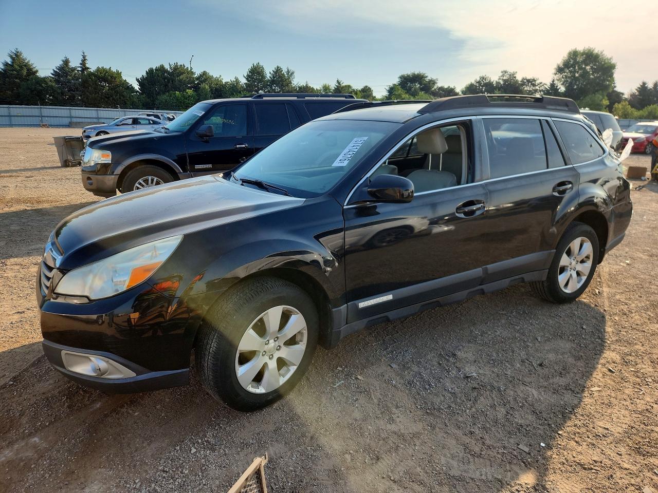 2010 Subaru Outback 2.5i Limited Black vin: 4S4BRCKC7A3334626