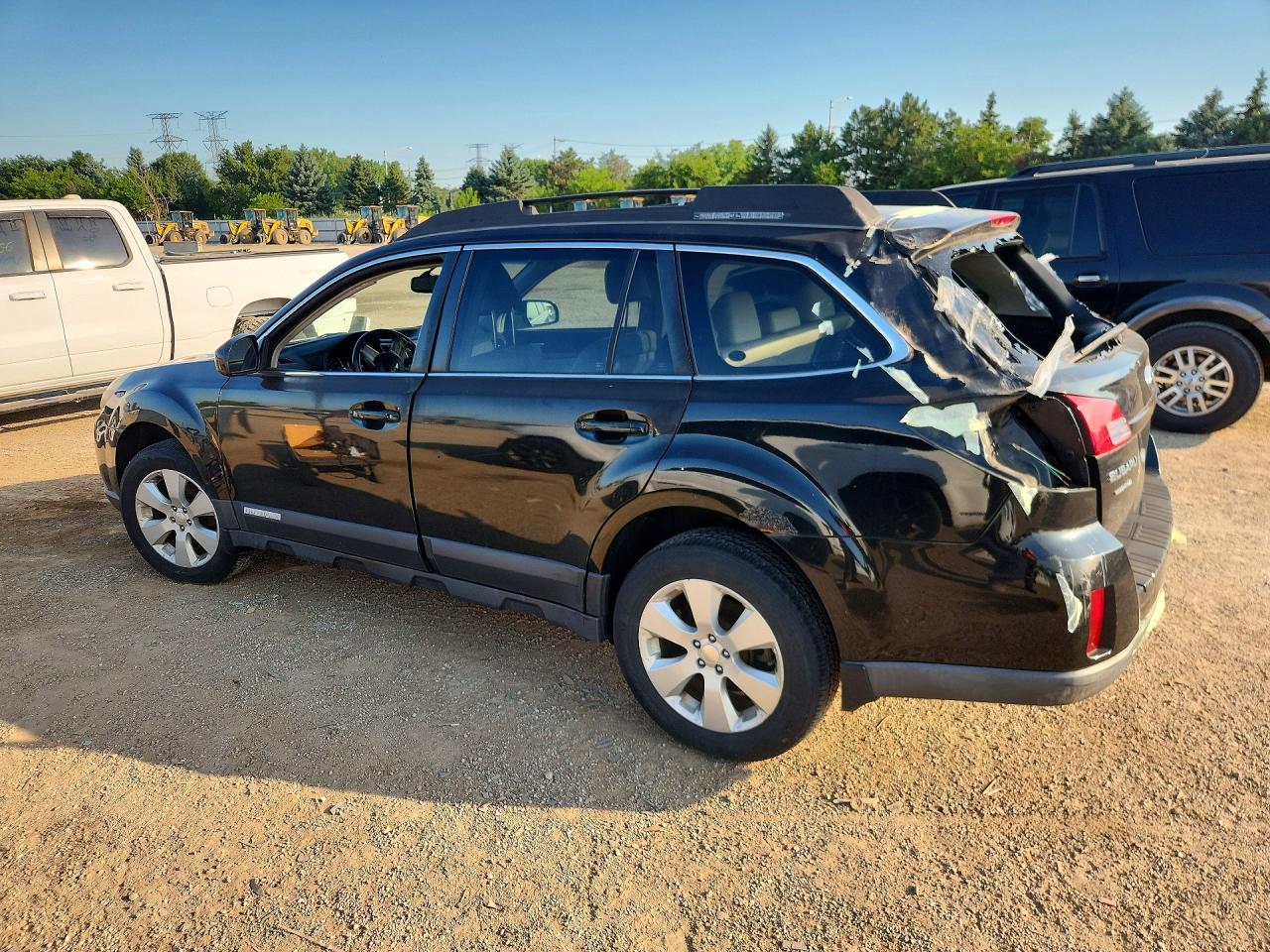 2010 Subaru Outback 2.5i Limited Black vin: 4S4BRCKC7A3334626