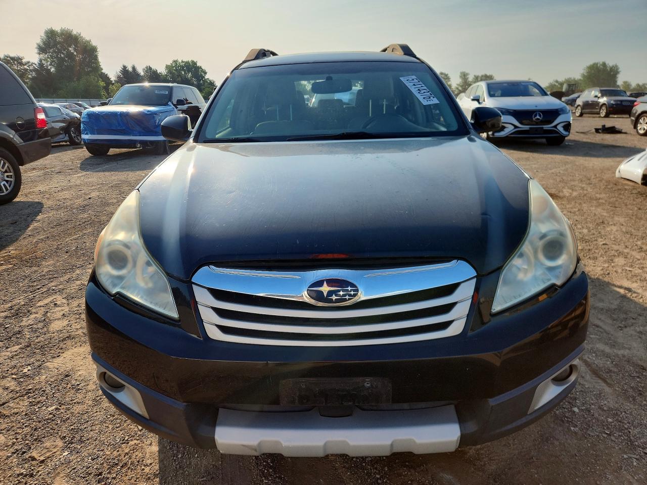 2010 Subaru Outback 2.5i Limited Black vin: 4S4BRCKC7A3334626