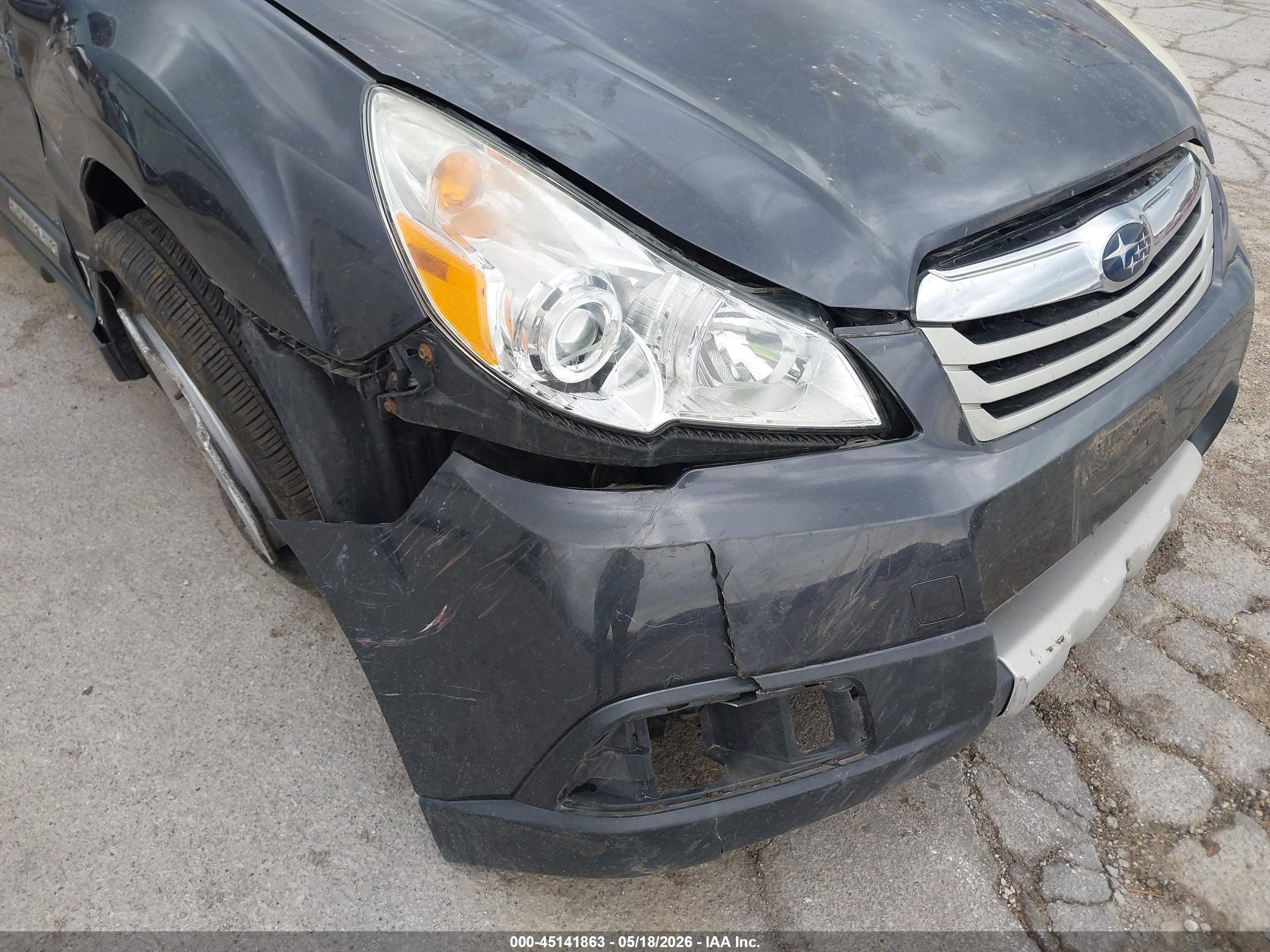 2011 Subaru Outback 2.5i Limited Gray vin: 4S4BRCKC7B3352206