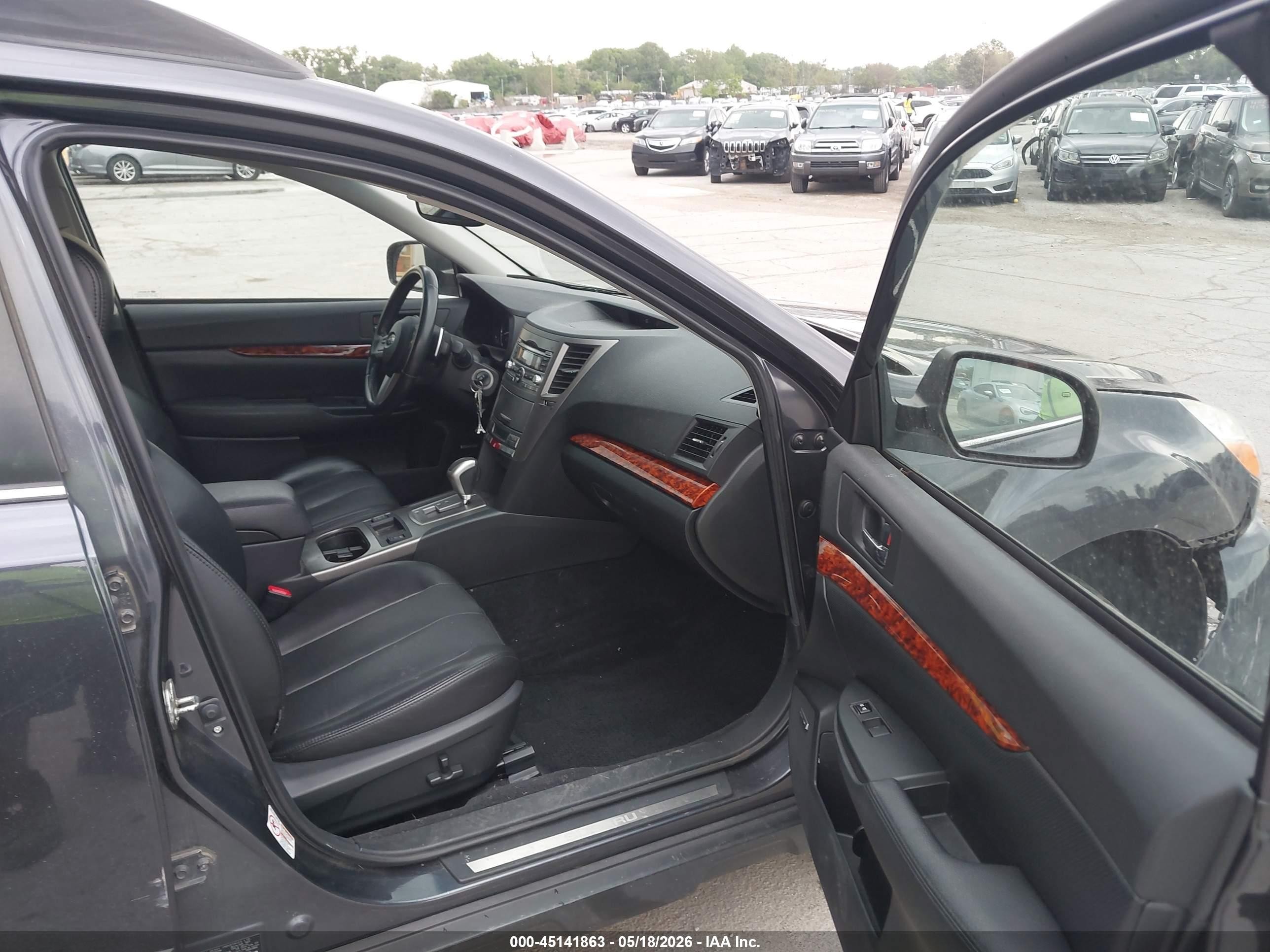 2011 Subaru Outback 2.5i Limited Gray vin: 4S4BRCKC7B3352206