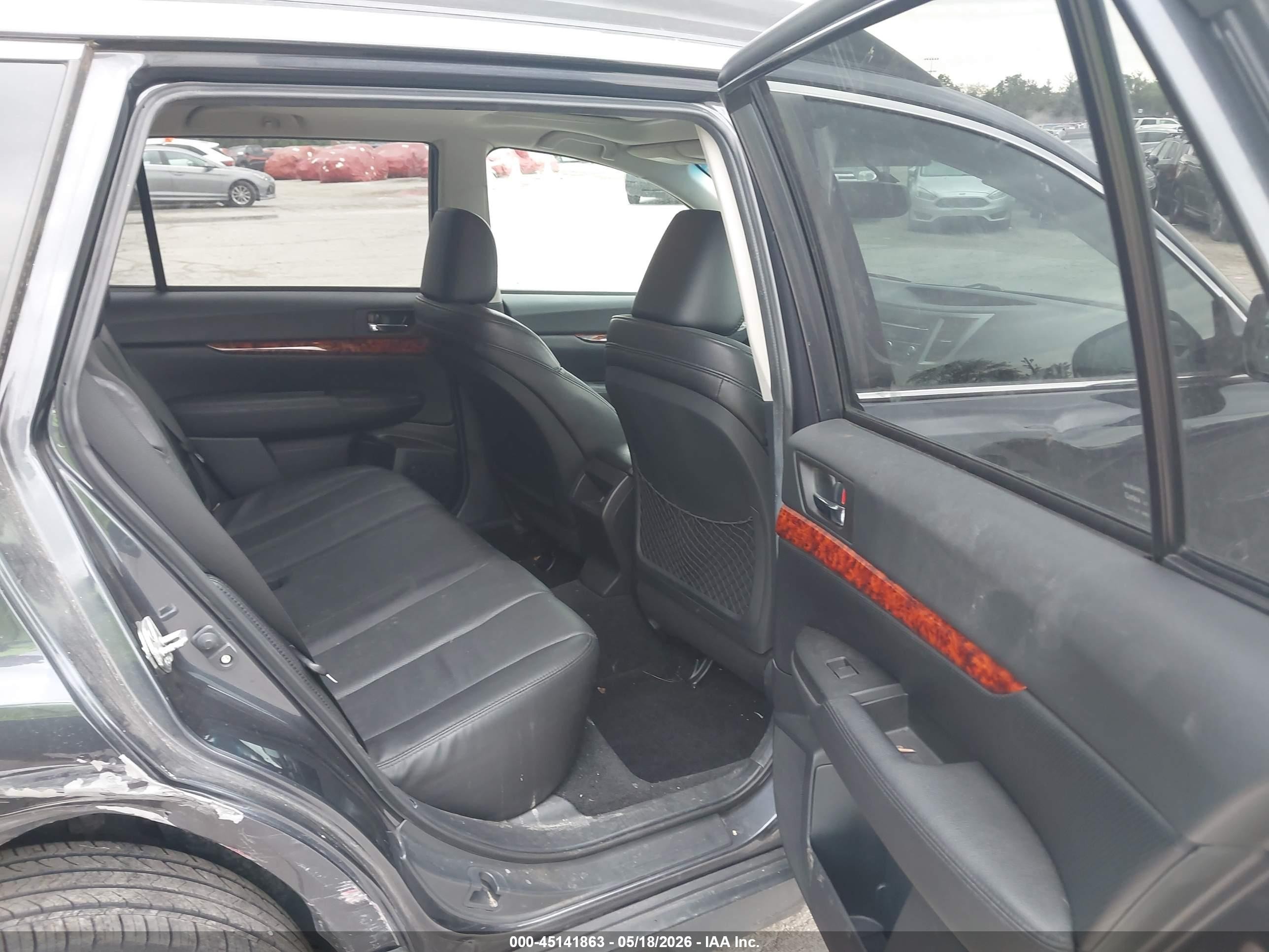 2011 Subaru Outback 2.5i Limited Gray vin: 4S4BRCKC7B3352206