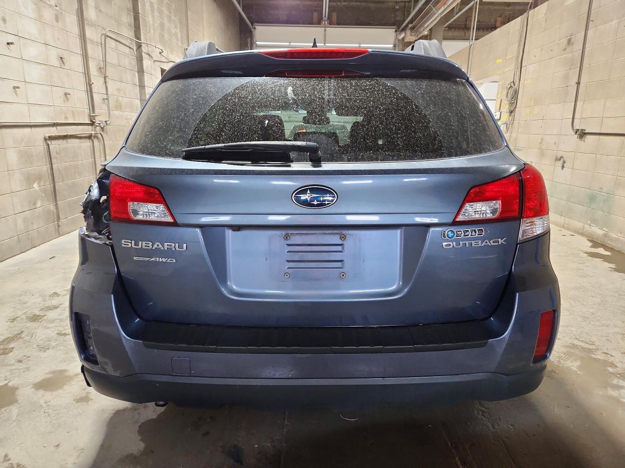 2013 Subaru Outback 2.5i Limited Blue vin: 4S4BRCKC7D3307446