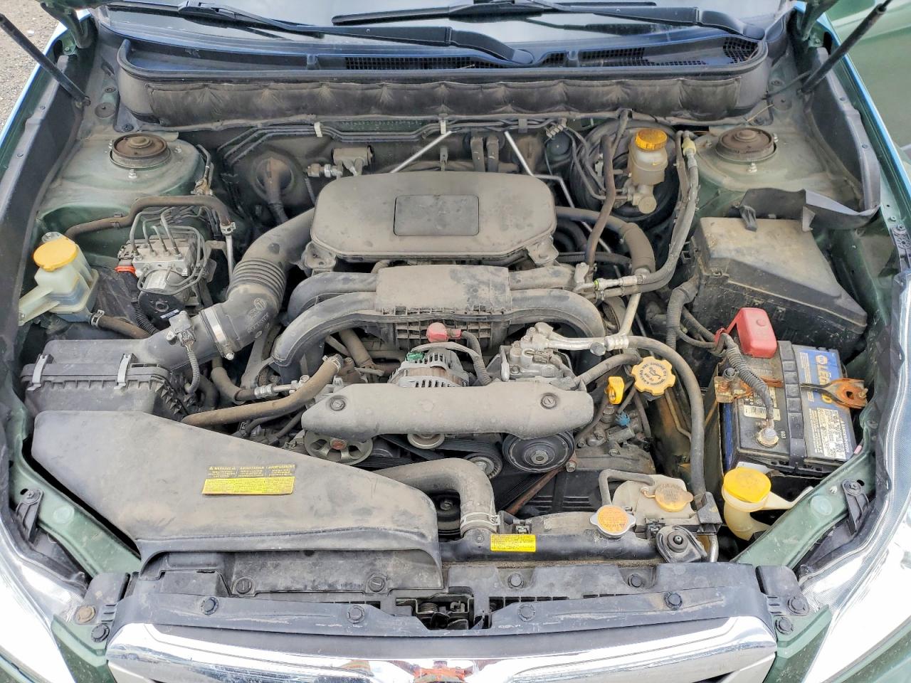 2010 Subaru Outback 2.5i Limited Green vin: 4S4BRCKC8A3339754