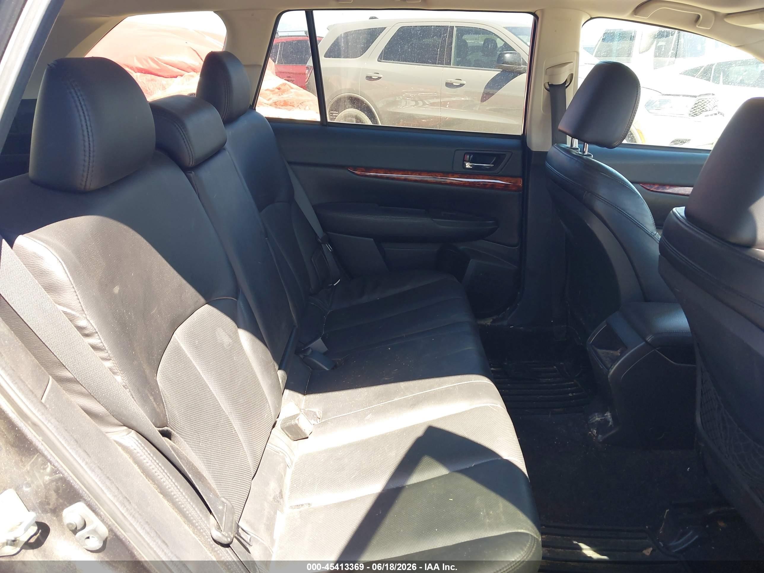 2011 Subaru Outback 2.5i Limited Blue vin: 4S4BRCKC8B3350478
