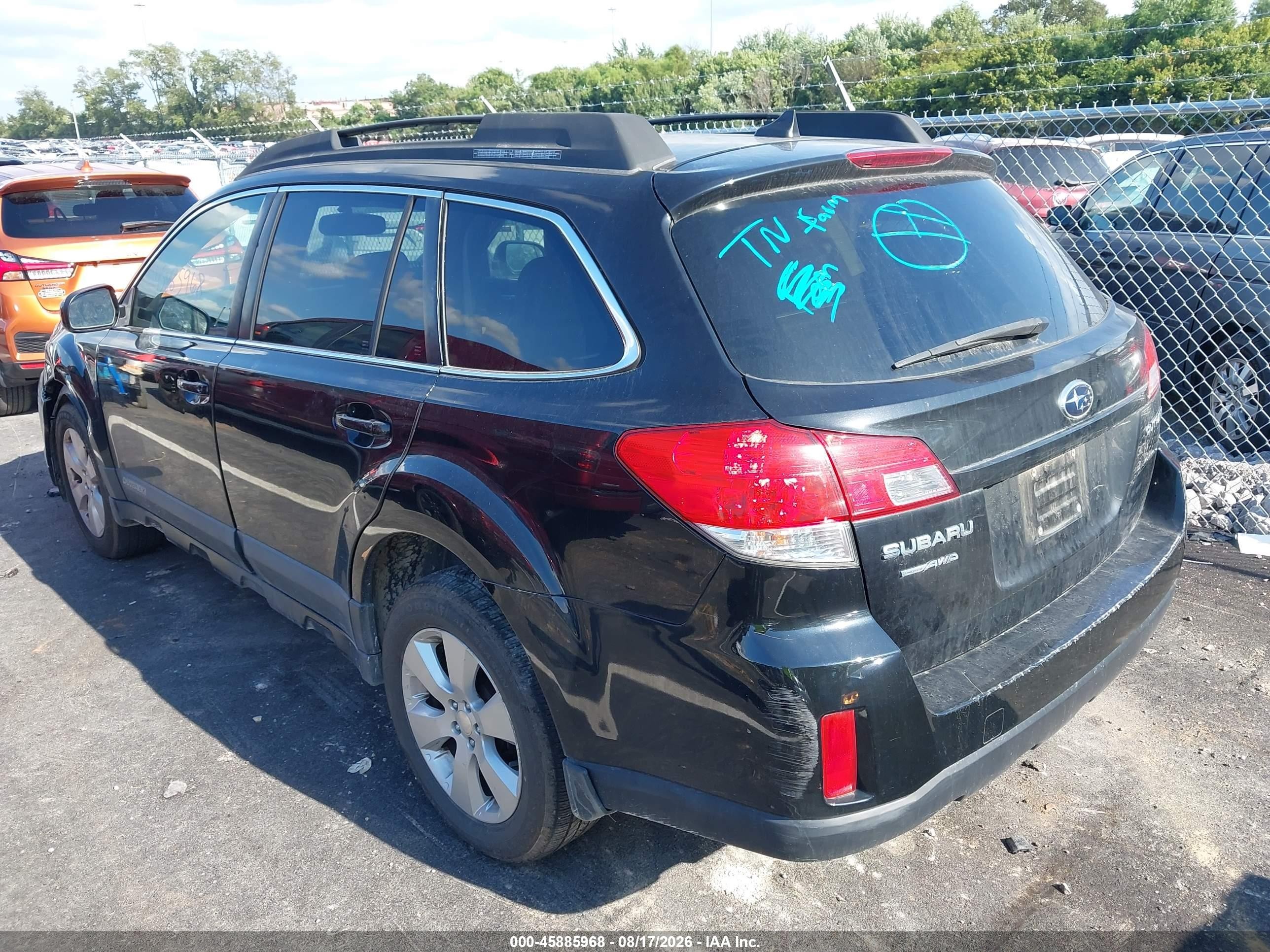 2011 Subaru Outback 2.5i Limited Черный vin: 4S4BRCKC8B3362517