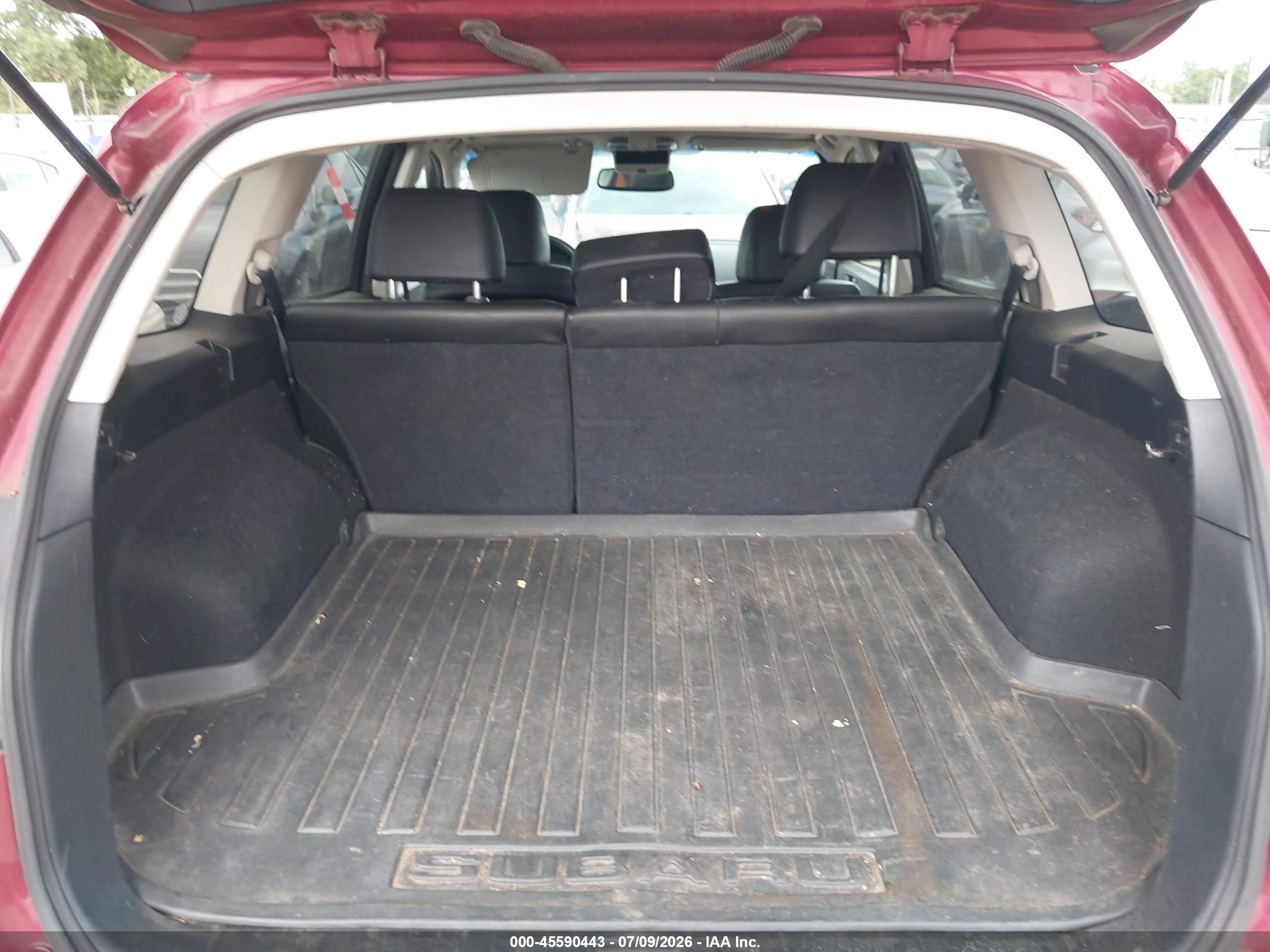 2012 Subaru Outback 2.5i Limited Red vin: 4S4BRCKC8C3233663