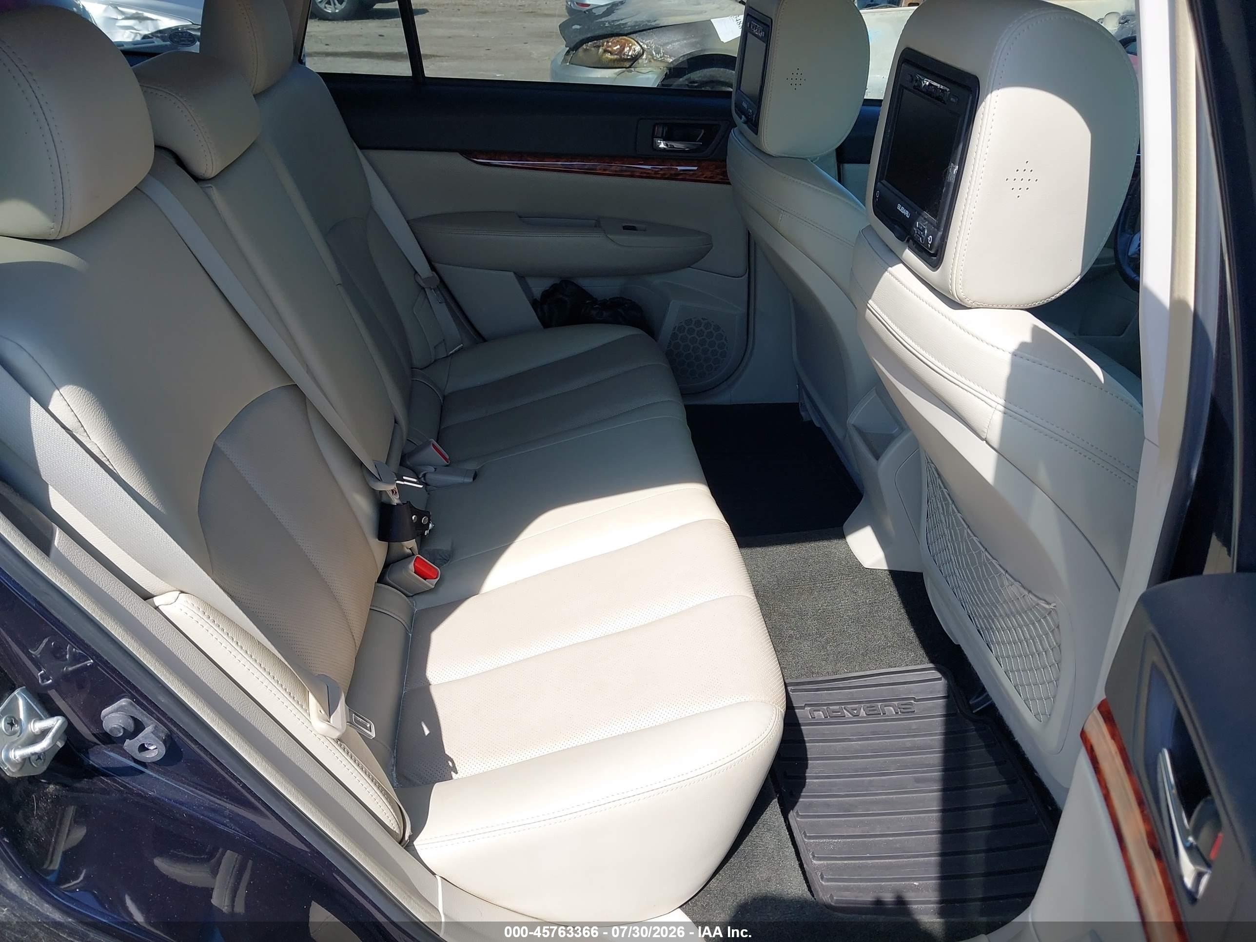 2012 Subaru Outback 2.5i Limited Черный vin: 4S4BRCKC8C3243786