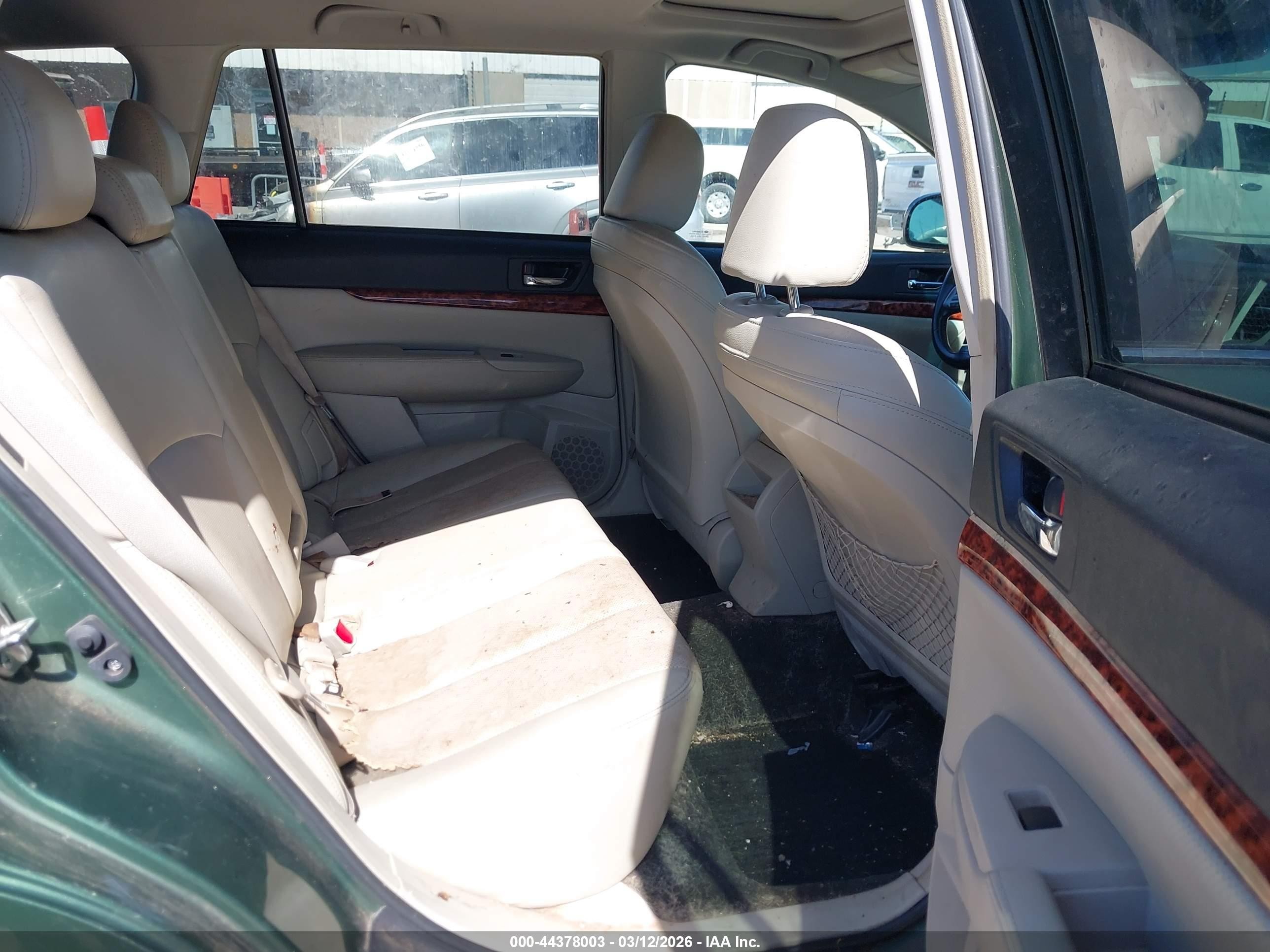 2012 Subaru Outback 2.5i Limited Green vin: 4S4BRCKC8C3276920