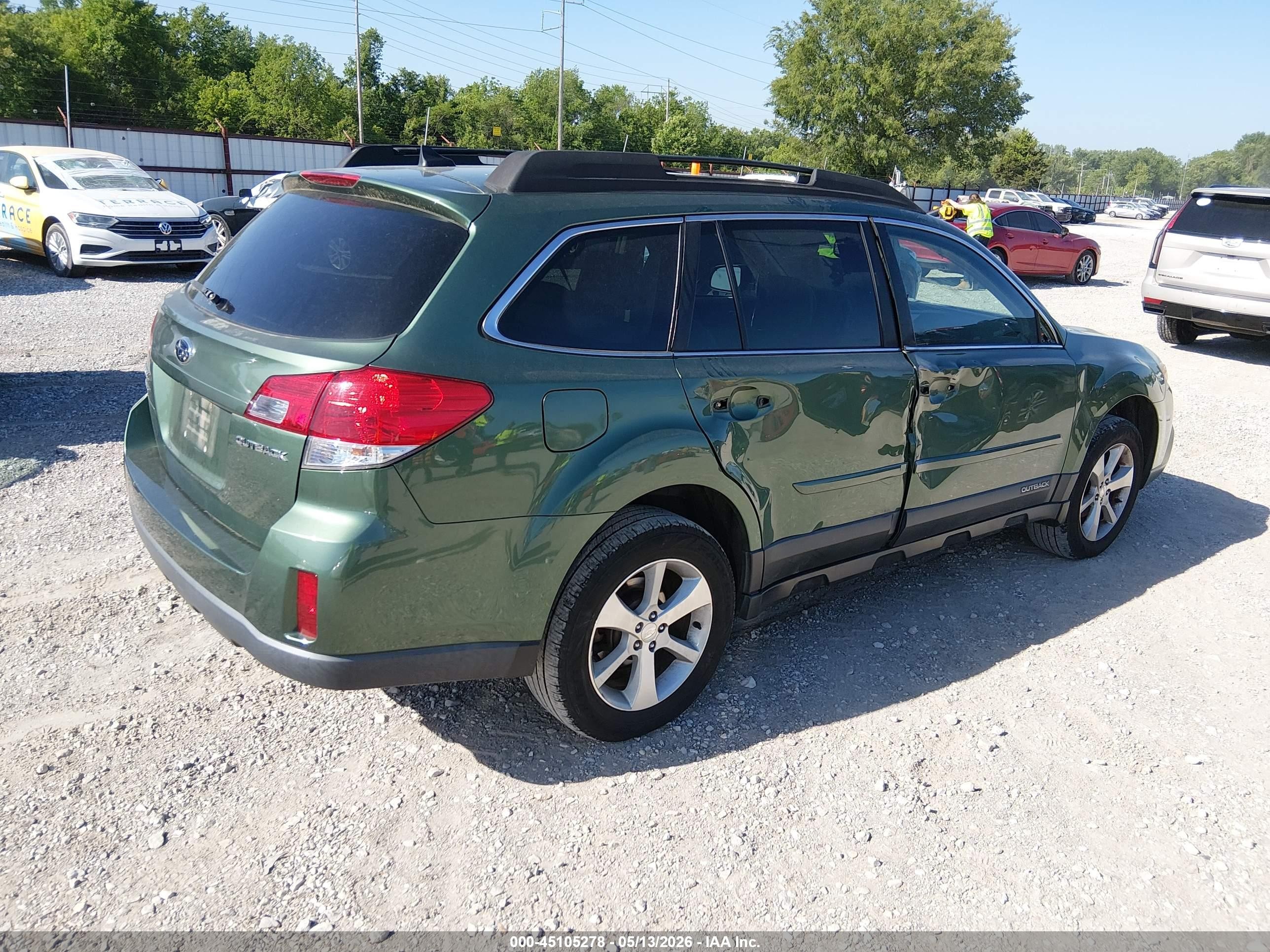 2013 Subaru Outback 2.5i Limited Green vin: 4S4BRCKC8D3315846