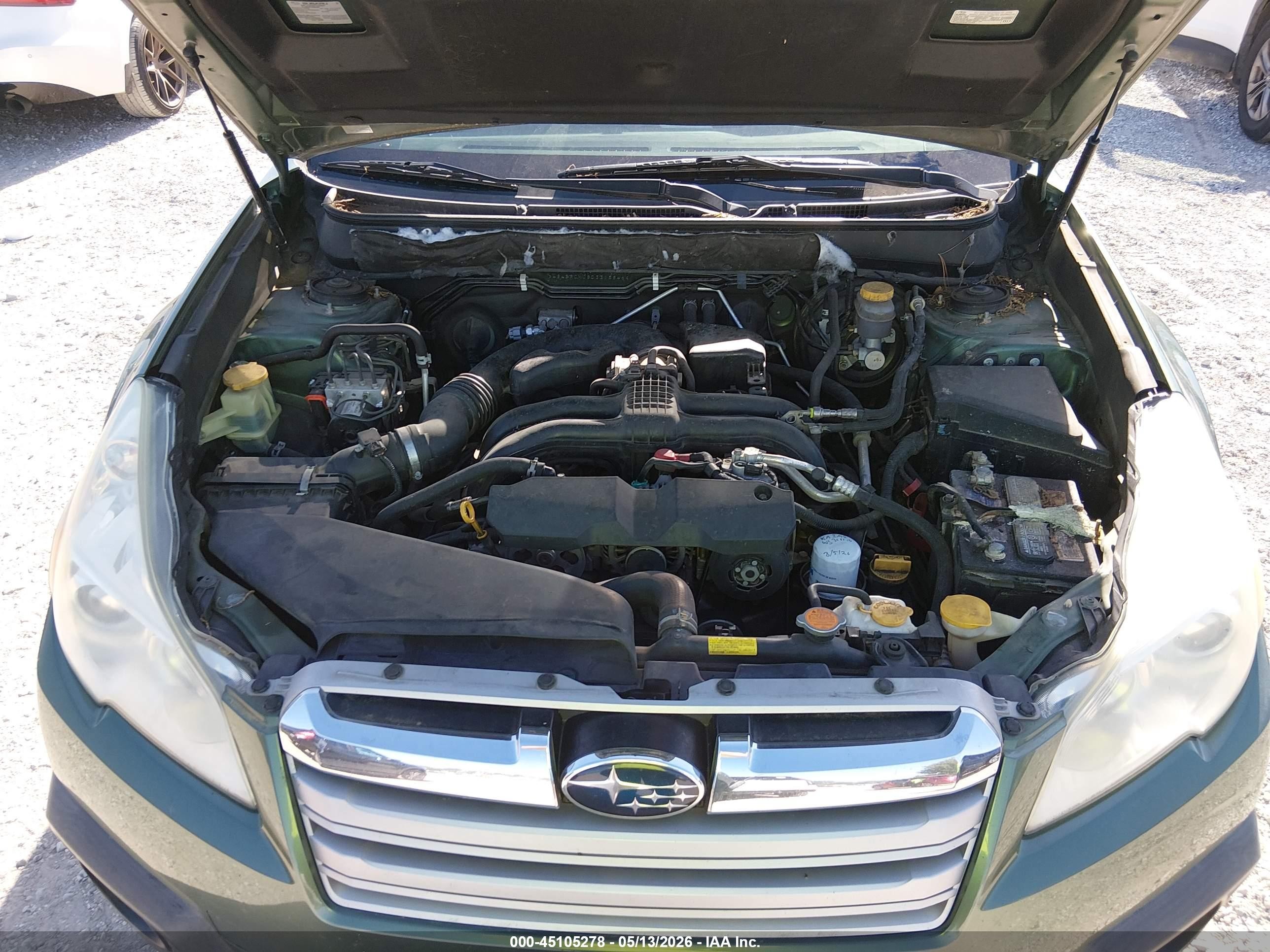 2013 Subaru Outback 2.5i Limited Green vin: 4S4BRCKC8D3315846