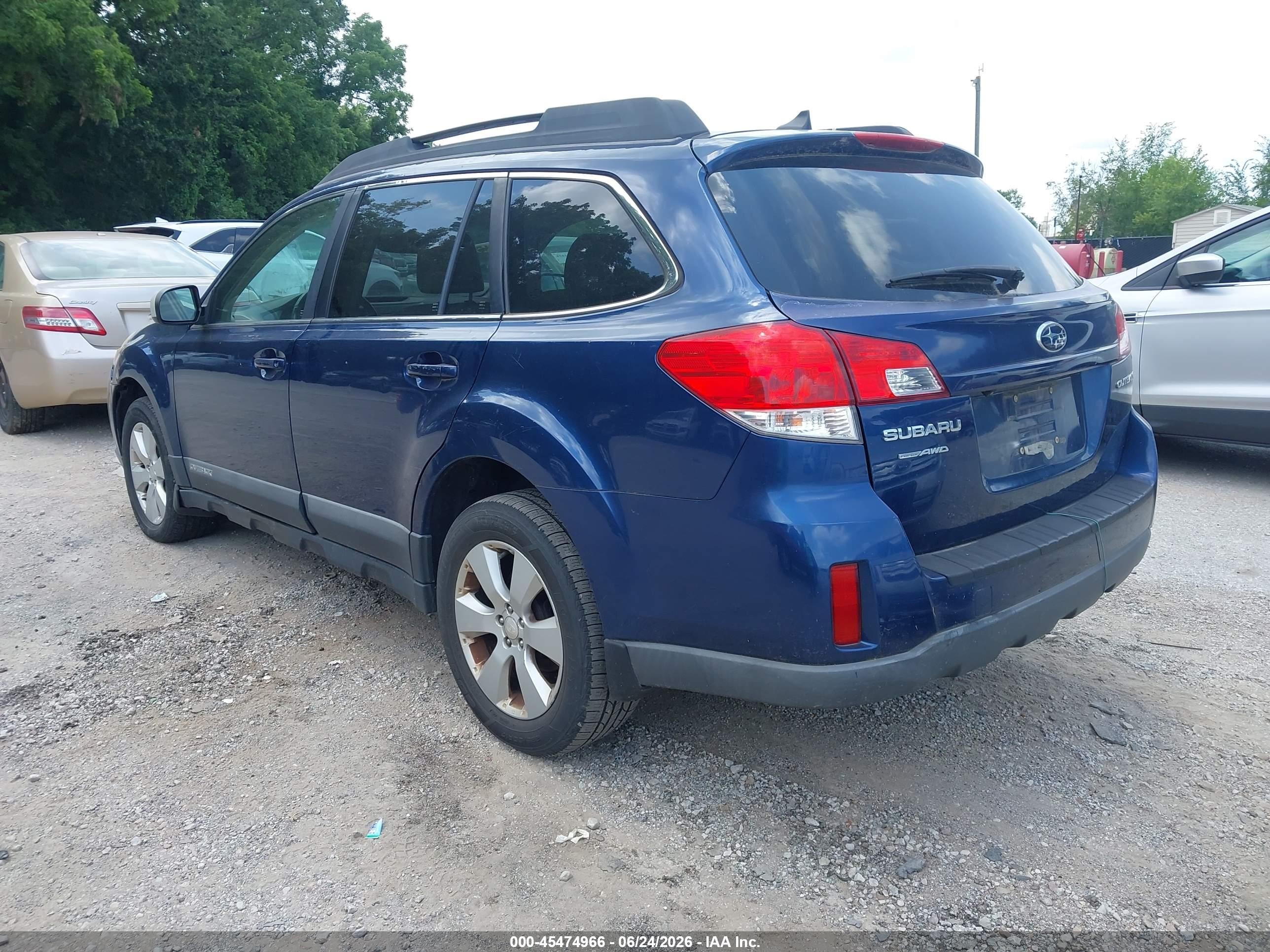 2011 Subaru Outback 2.5i Limited Синий vin: 4S4BRCKC9B3323533