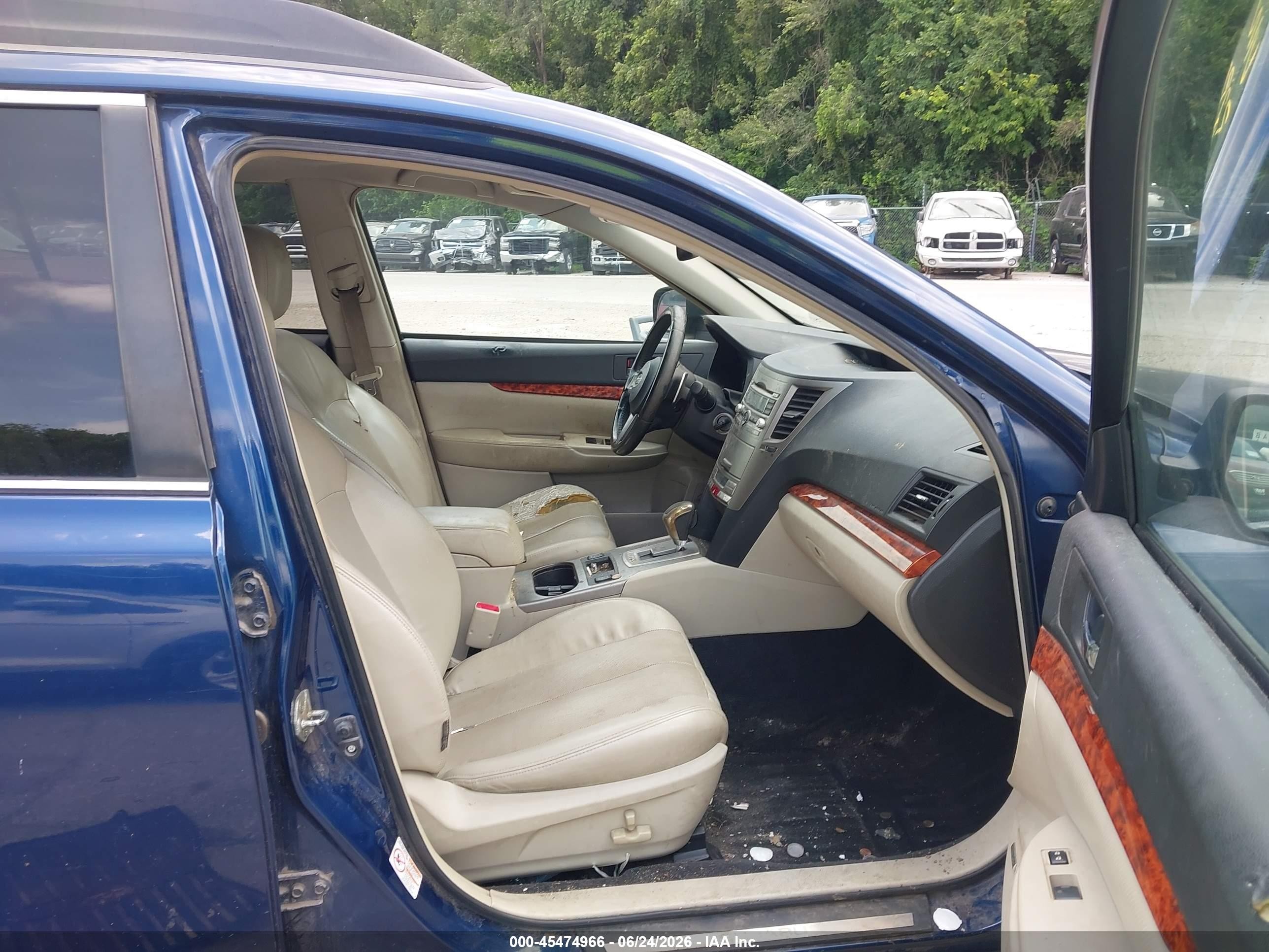 2011 Subaru Outback 2.5i Limited Синий vin: 4S4BRCKC9B3323533