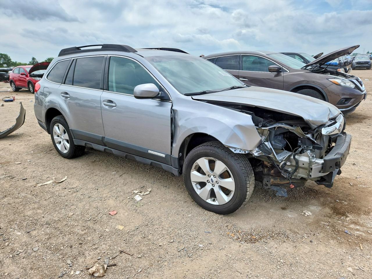 2011 Subaru Outback 2.5i Limited Silver vin: 4S4BRCKC9B3439802