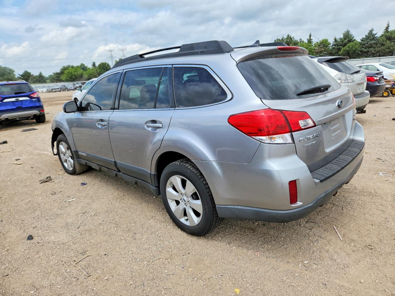 2011 Subaru Outback 2.5i Limited Silver vin: 4S4BRCKC9B3439802