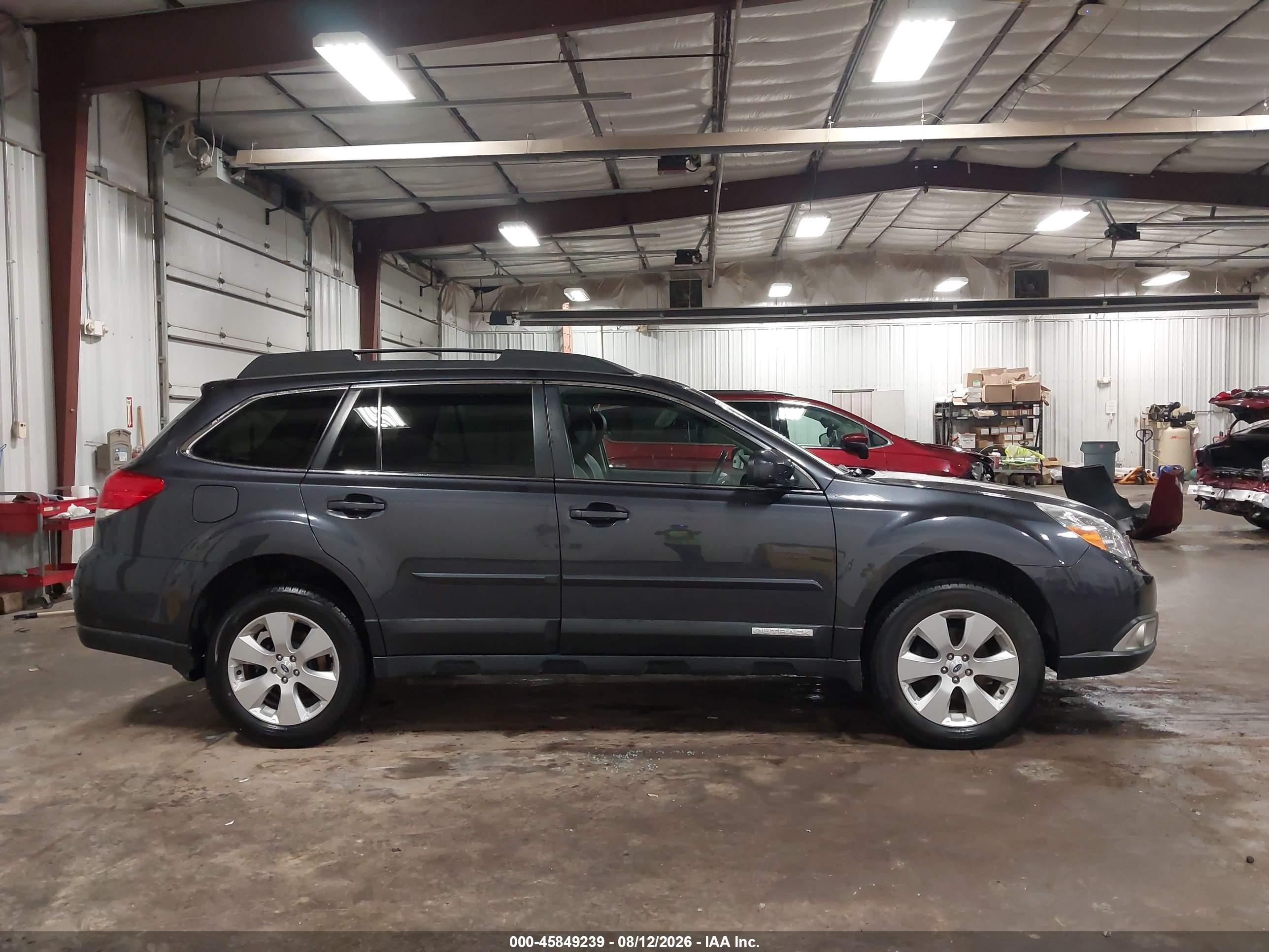 2012 Subaru Outback 2.5i Limited Gray vin: 4S4BRCKC9C3243621