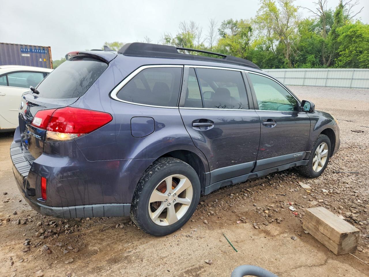 2013 Subaru Outback 2.5i Limited Gray vin: 4S4BRCKC9D3245161