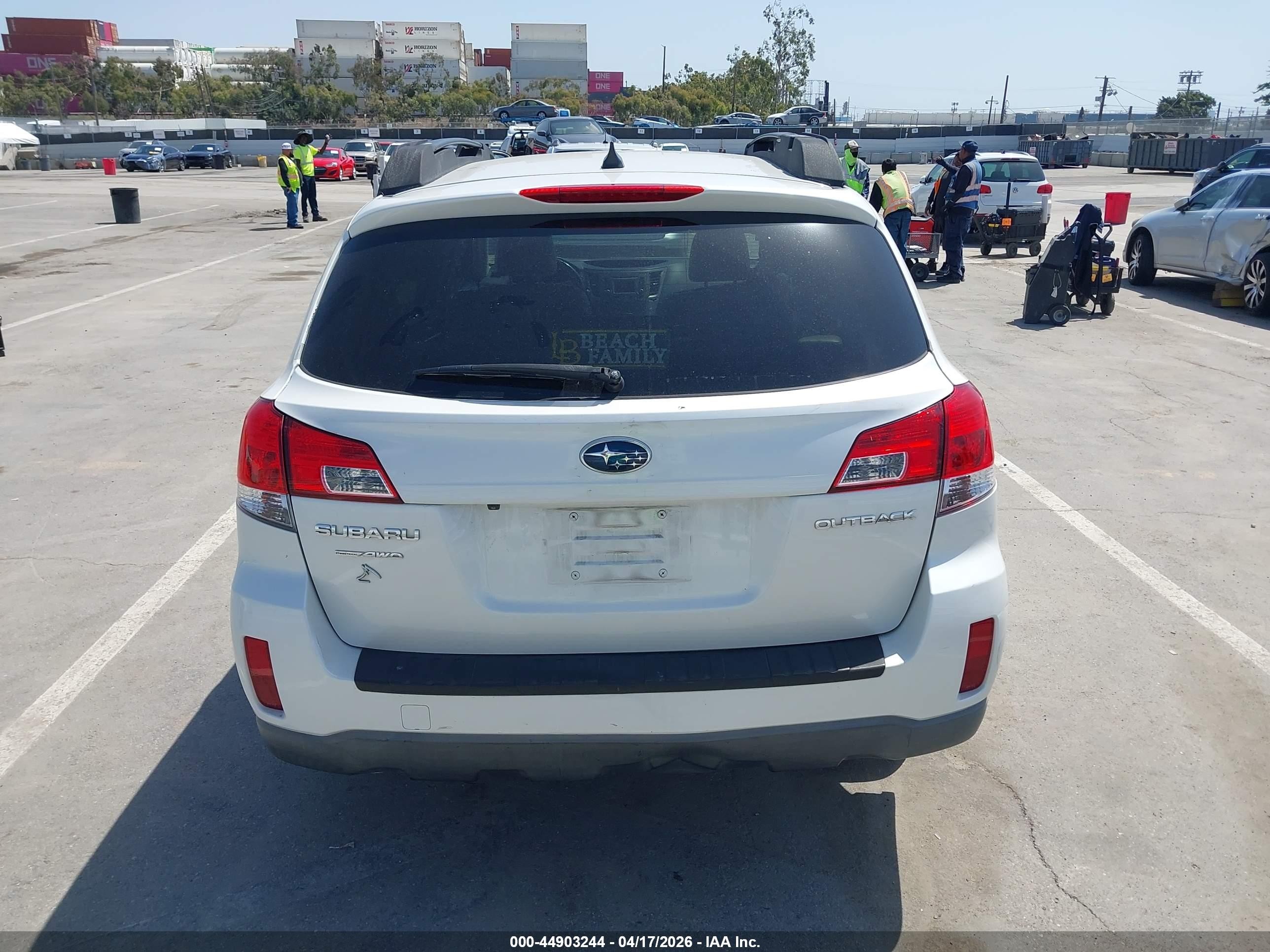 2013 Subaru Outback 2.5i Limited Белый vin: 4S4BRCKC9D3276023
