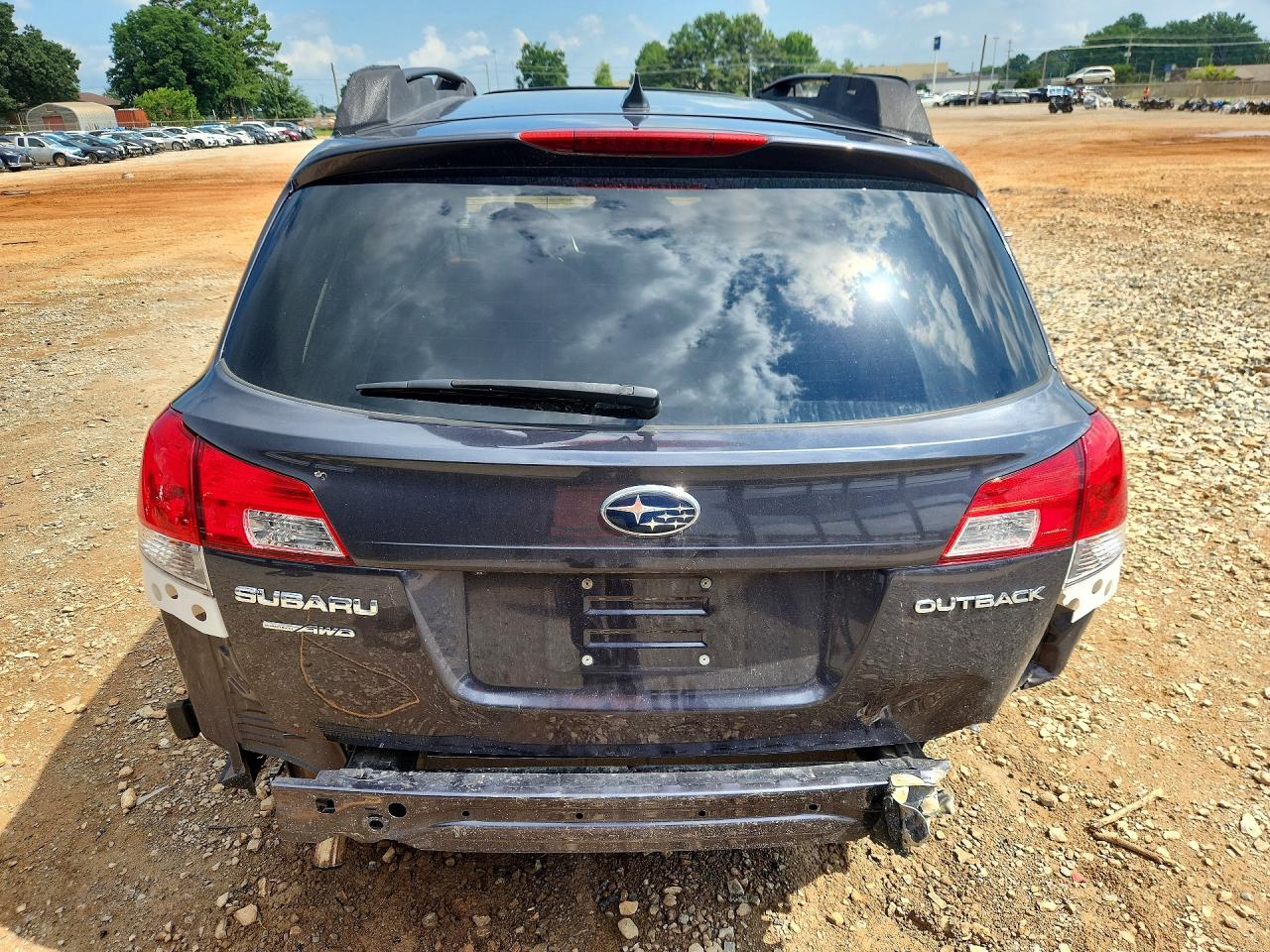 2013 Subaru Outback 2.5i Limited Gray vin: 4S4BRCKC9D3303477