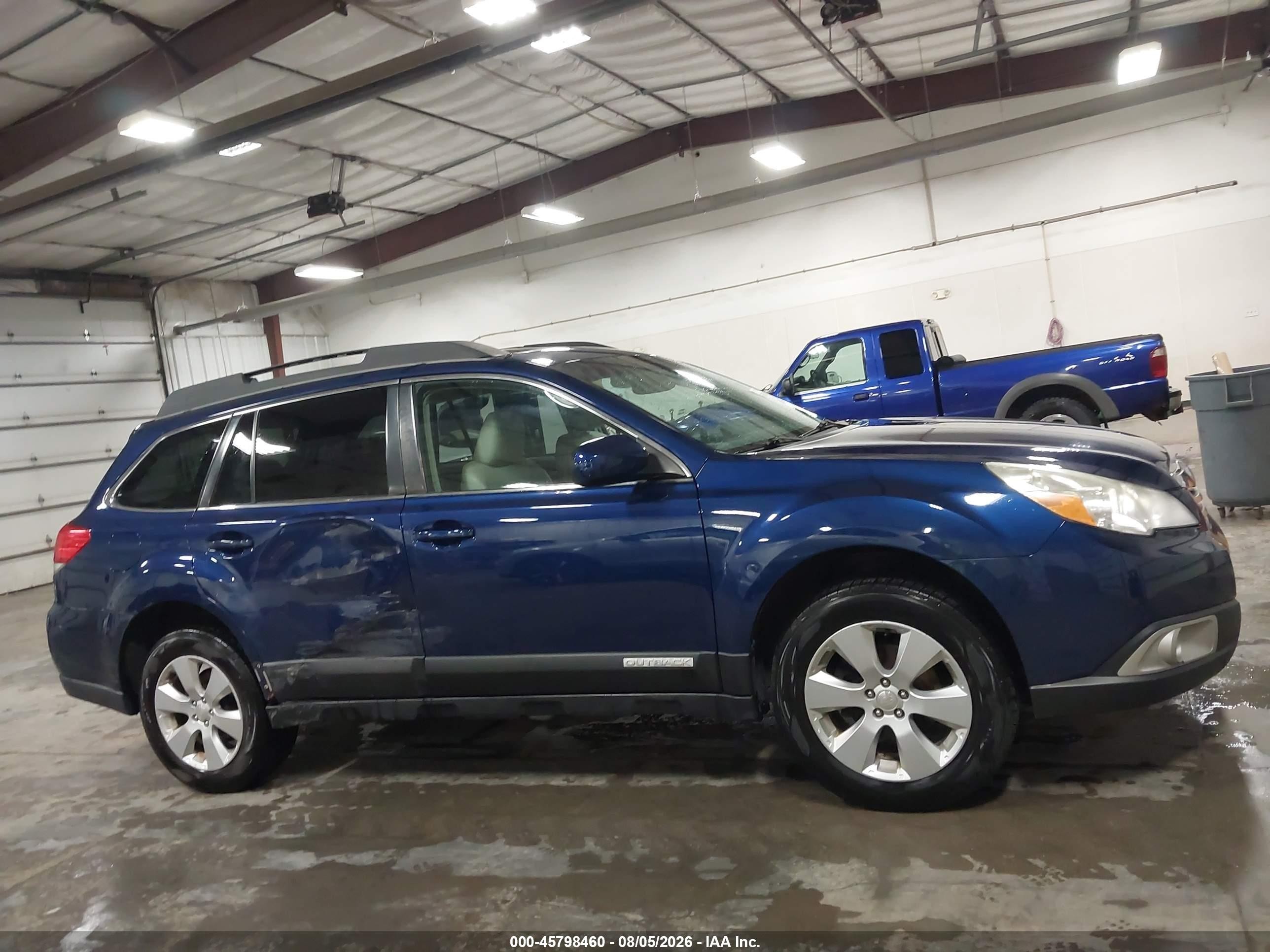 2010 Subaru Outback 2.5i Limited Blue vin: 4S4BRCKCXA3322969