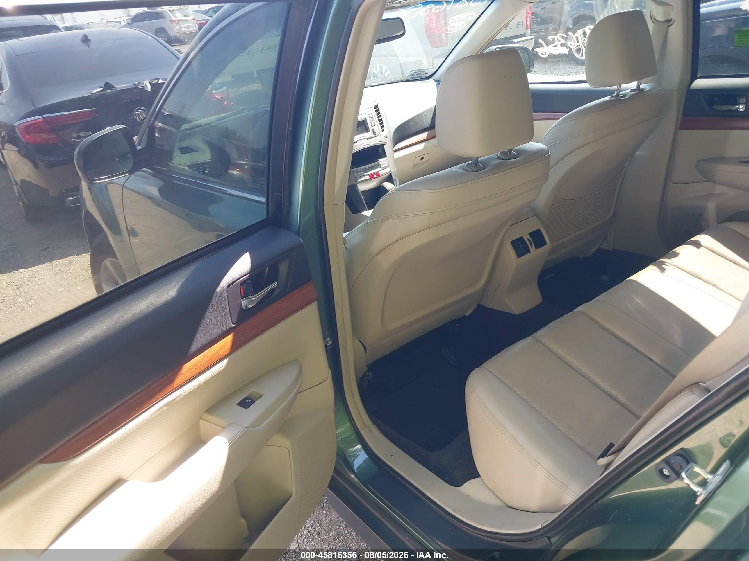 2013 Subaru Outback 2.5i Limited Зеленый vin: 4S4BRCKCXD3252247