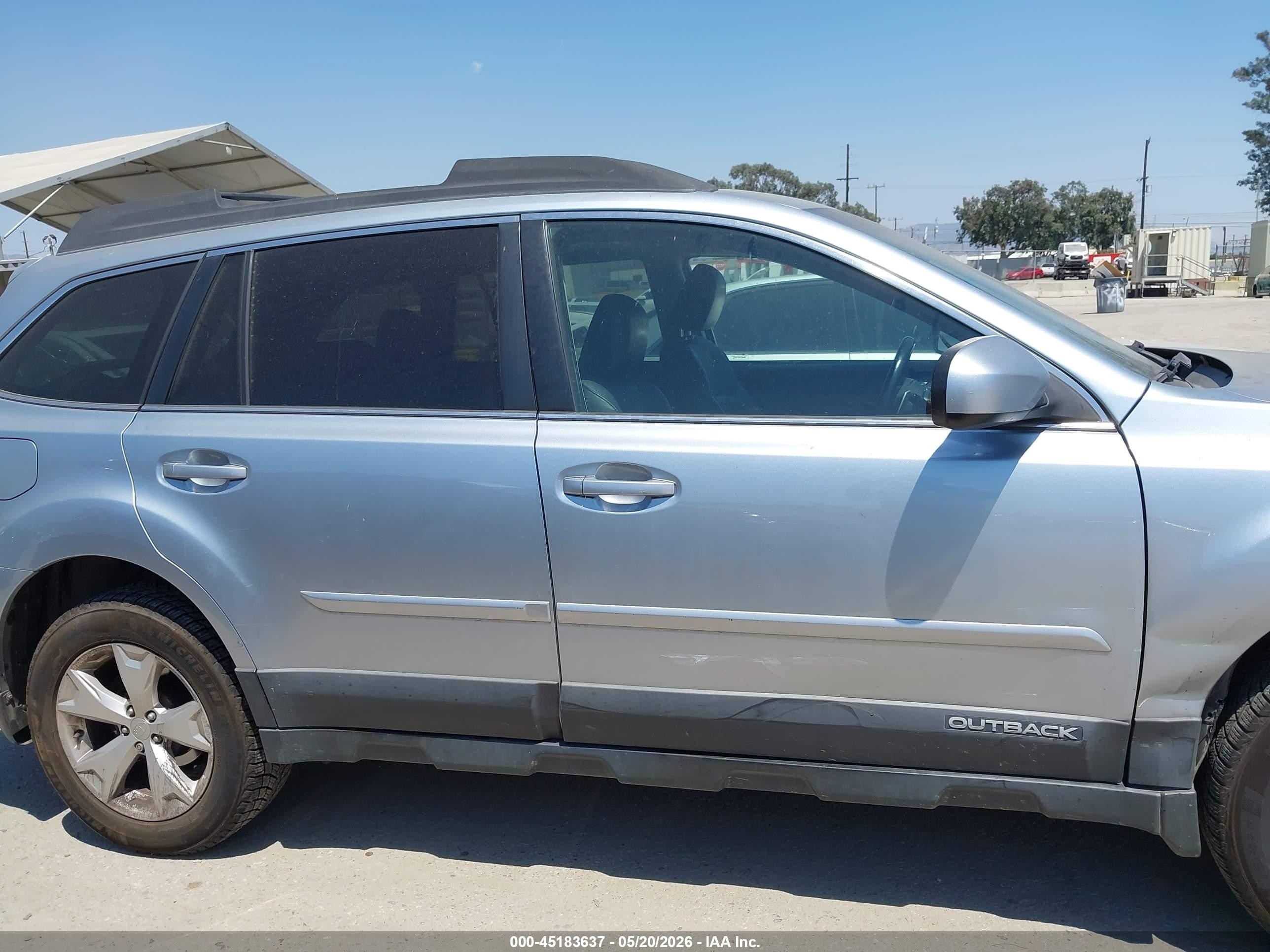 2013 Subaru Outback 2.5i Limited Light Blue vin: 4S4BRCLC0D3298930