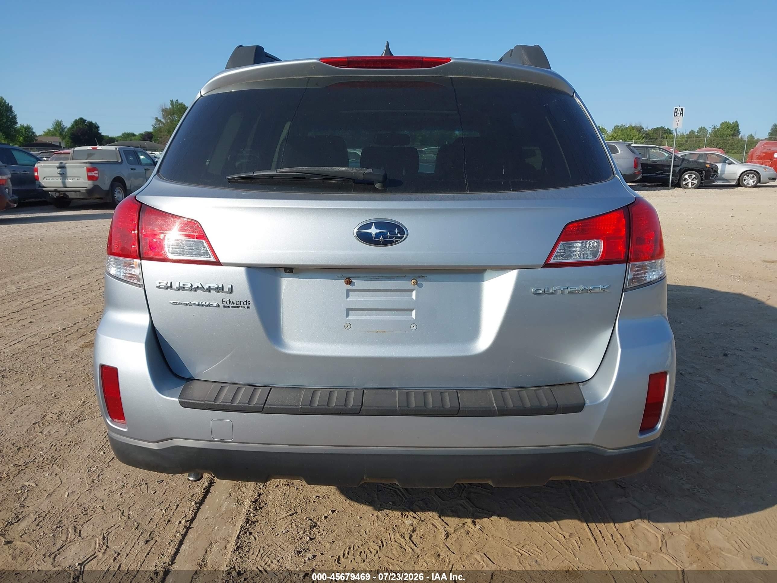 2014 Subaru Outback 2.5i Limited Light Blue vin: 4S4BRCLC0E3281515