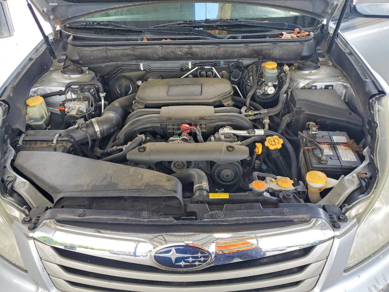 2012 Subaru Outback Silver vin: 4S4BRCLC1C3257642