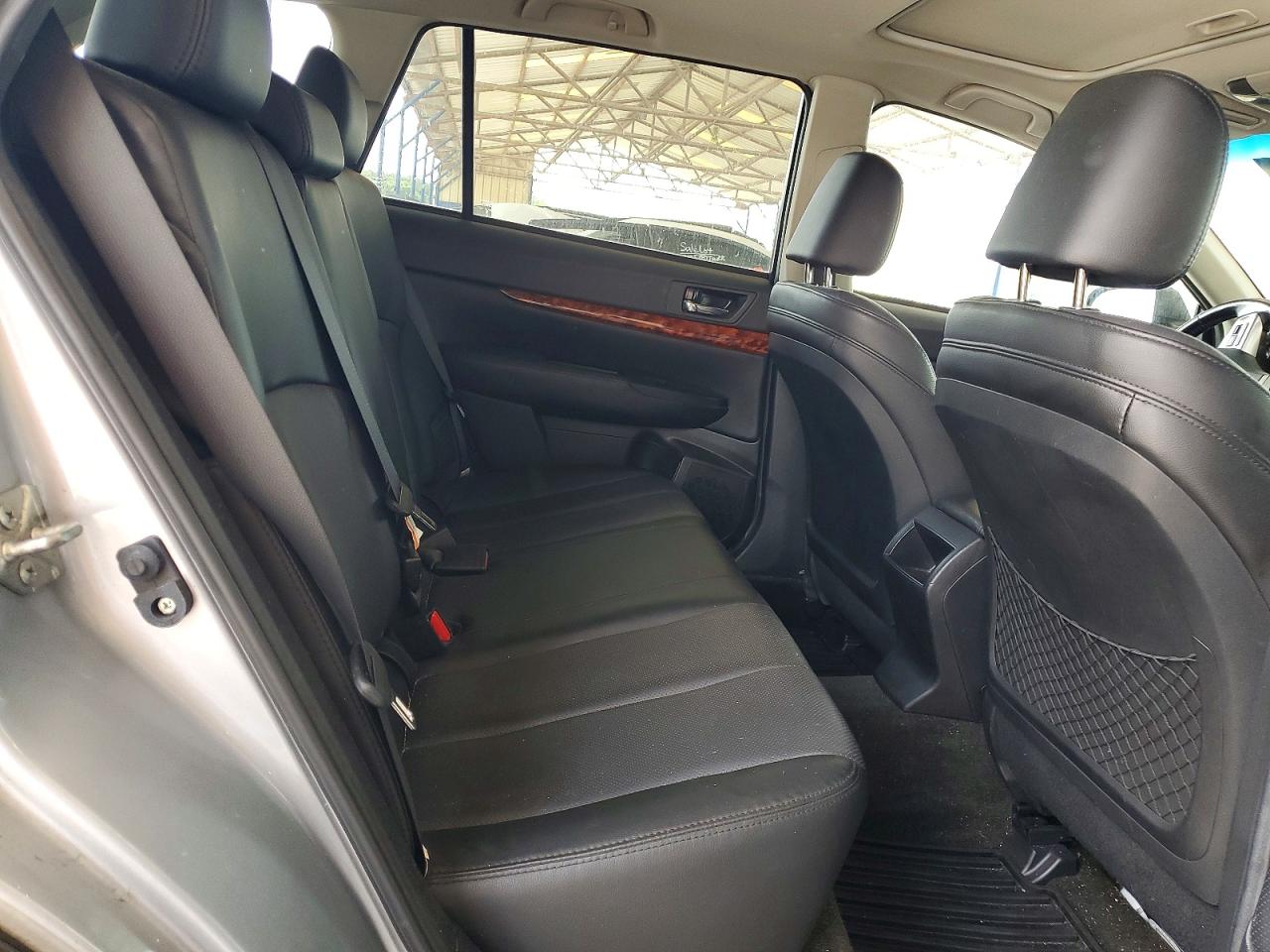 2012 Subaru Outback Silver vin: 4S4BRCLC1C3257642