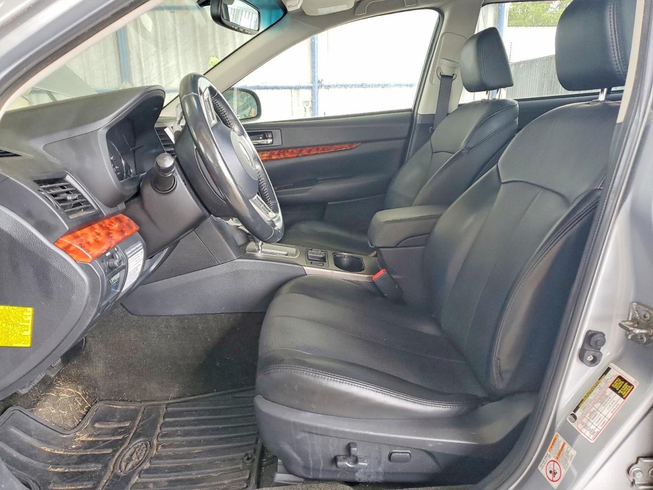 2012 Subaru Outback Silver vin: 4S4BRCLC1C3257642