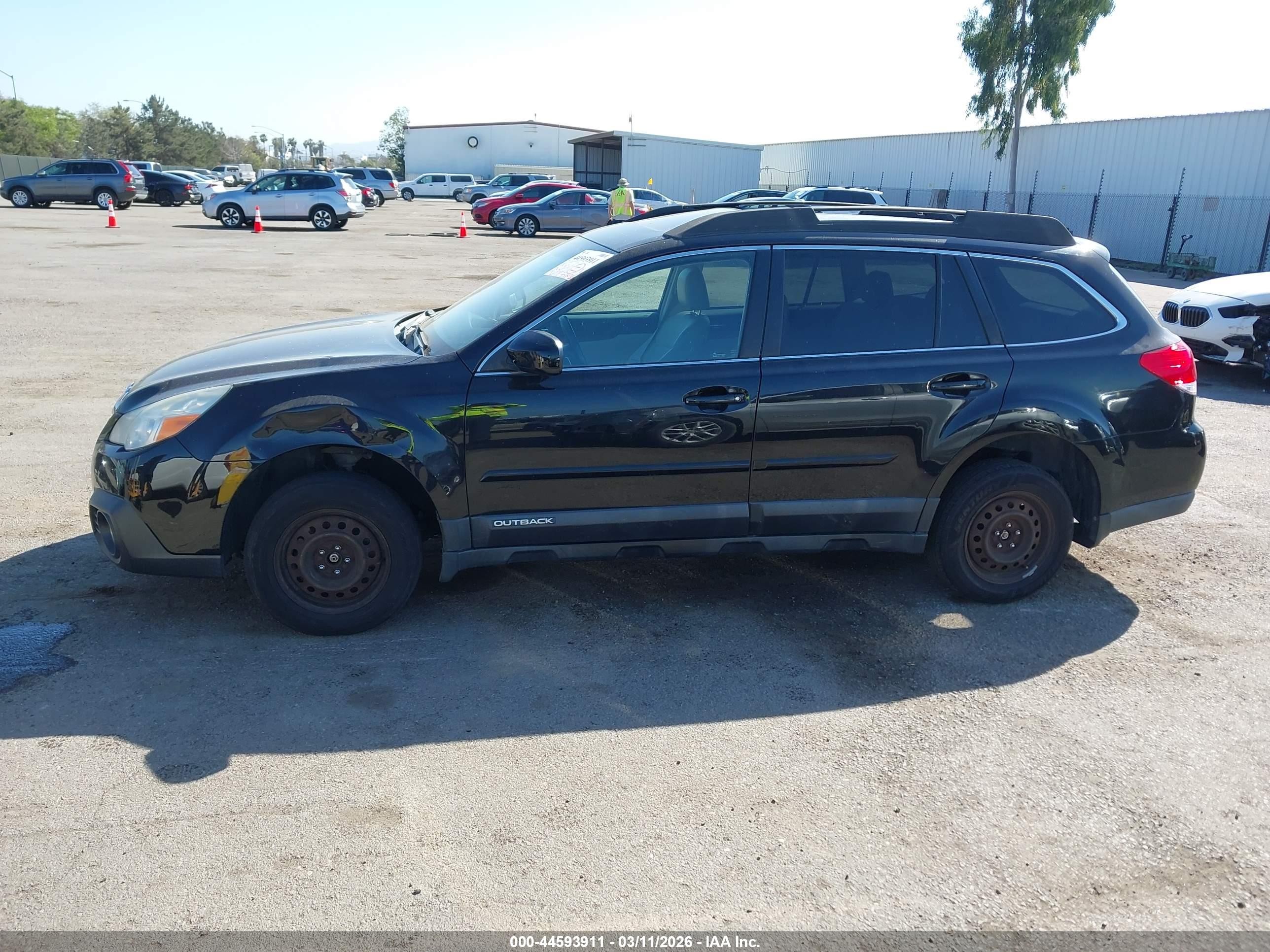 2013 Subaru Outback 2.5i Limited Black vin: 4S4BRCLC1D3201959