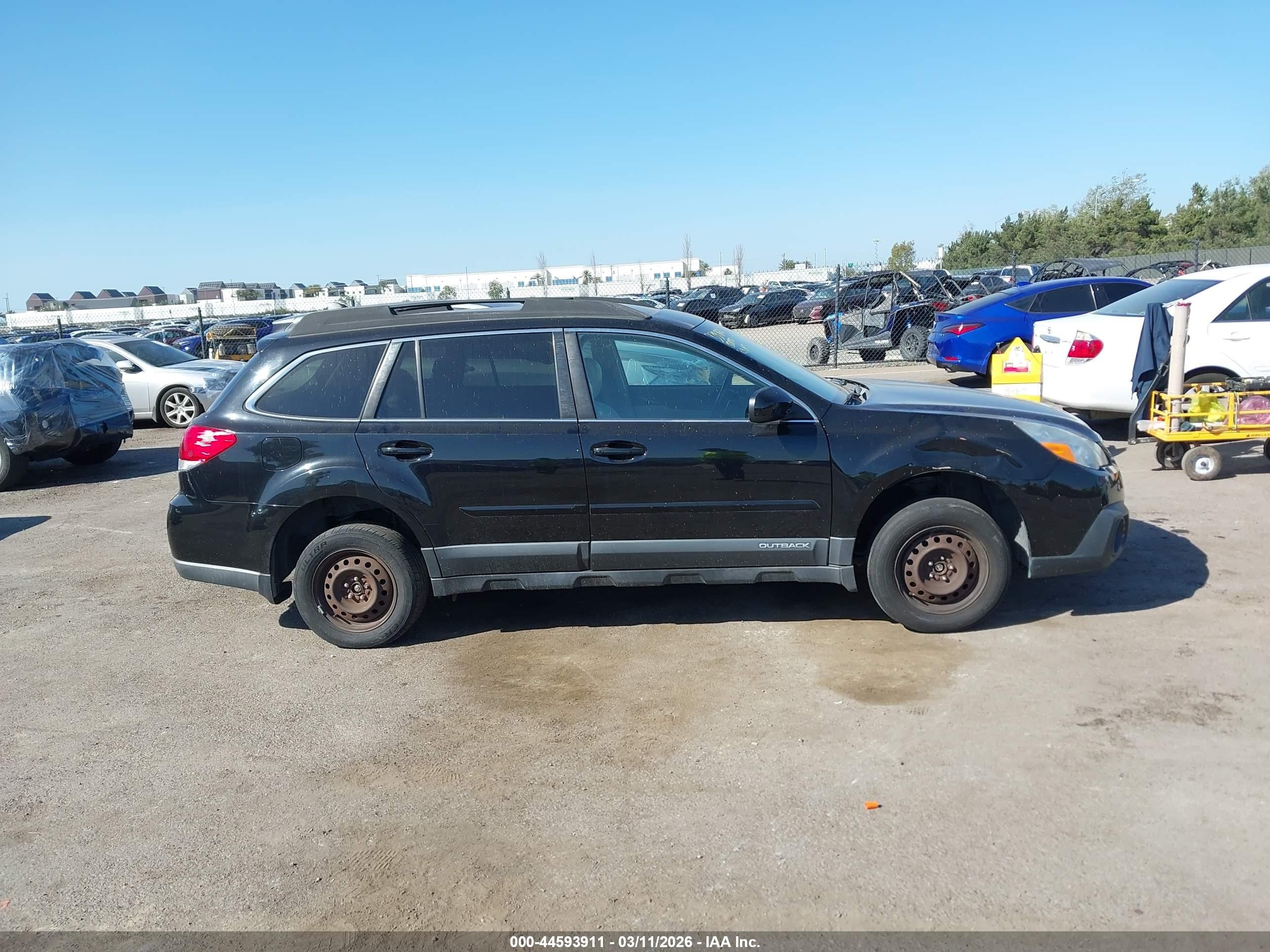 2013 Subaru Outback 2.5i Limited Black vin: 4S4BRCLC1D3201959