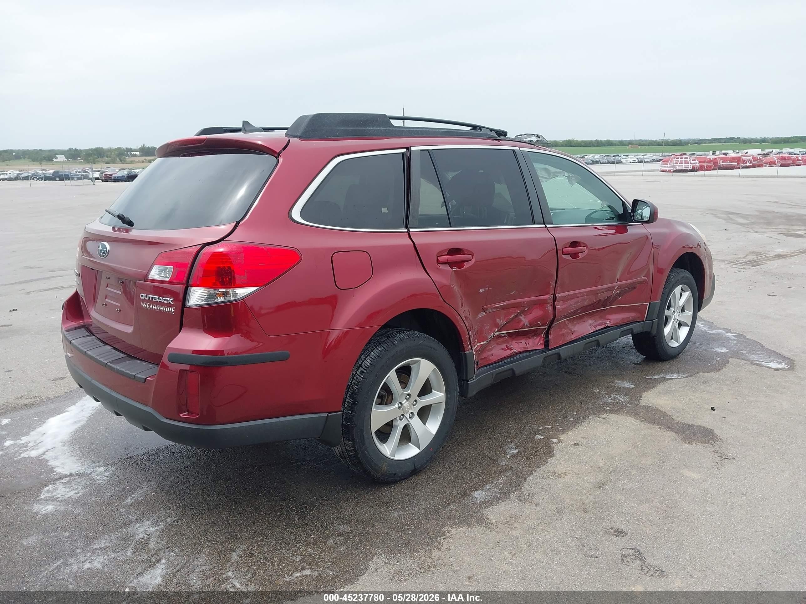 2014 Subaru Outback 2.5i Limited Red vin: 4S4BRCLC2E3263663