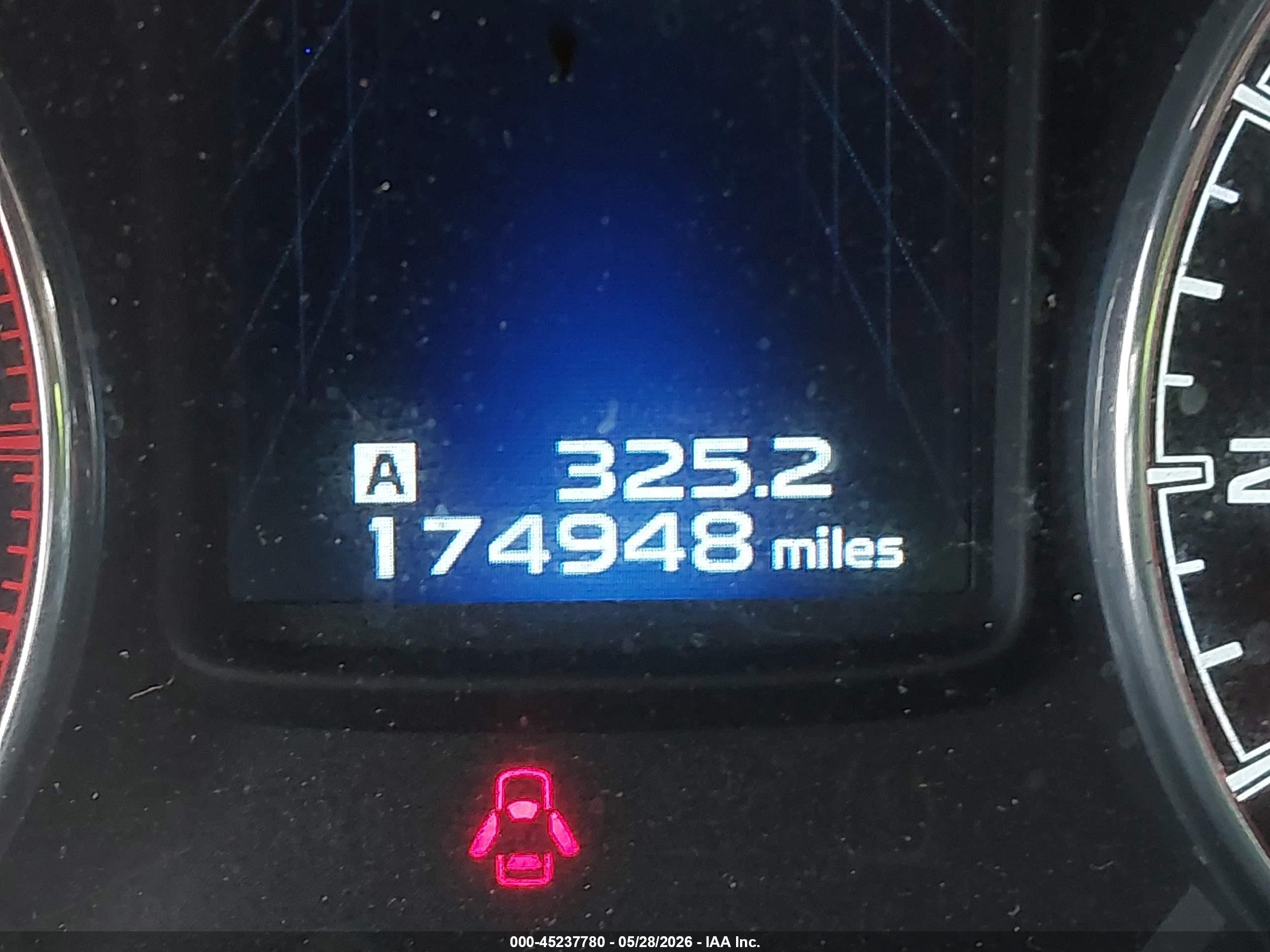 2014 Subaru Outback 2.5i Limited Red vin: 4S4BRCLC2E3263663
