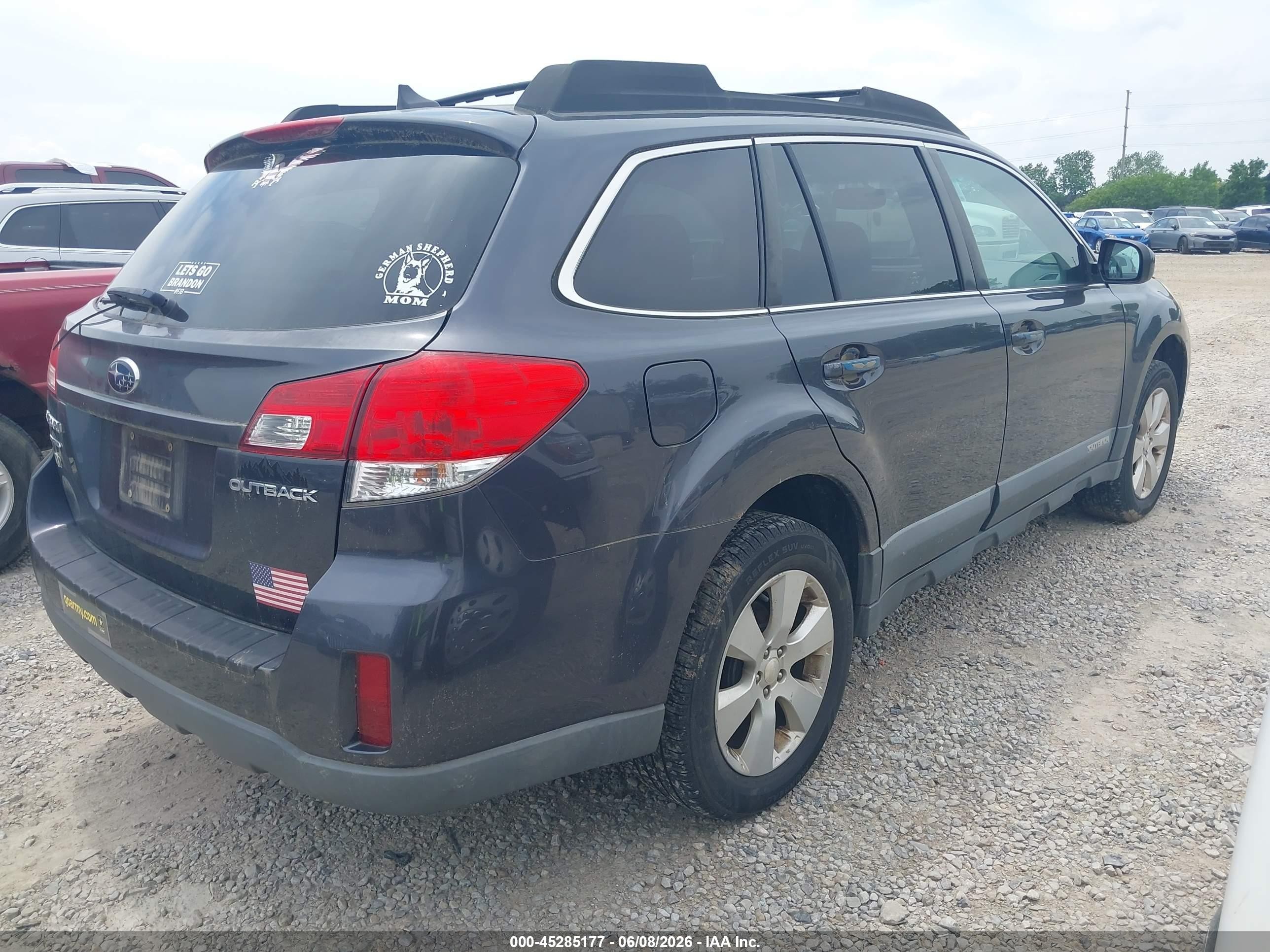 2011 Subaru Outback 2.5i Limited Dark Blue vin: 4S4BRCLC3B3350922
