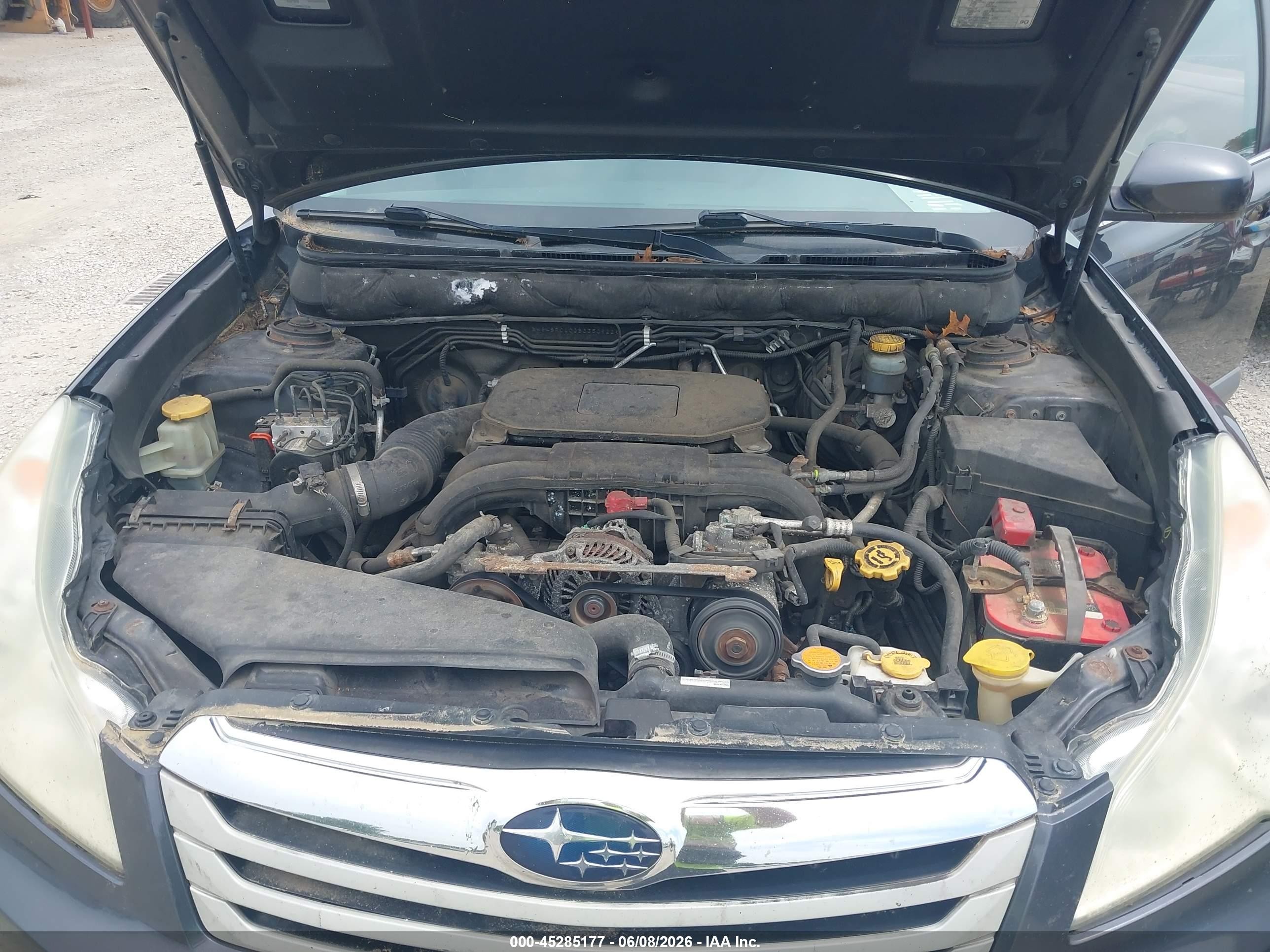 2011 Subaru Outback 2.5i Limited Dark Blue vin: 4S4BRCLC3B3350922