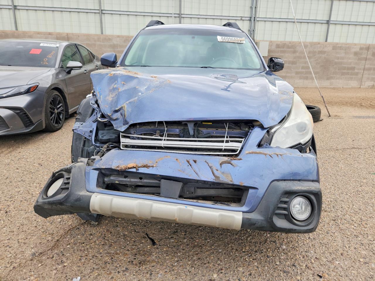 2014 Subaru Outback 2.5i Limited Blue vin: 4S4BRCLC3E3259766