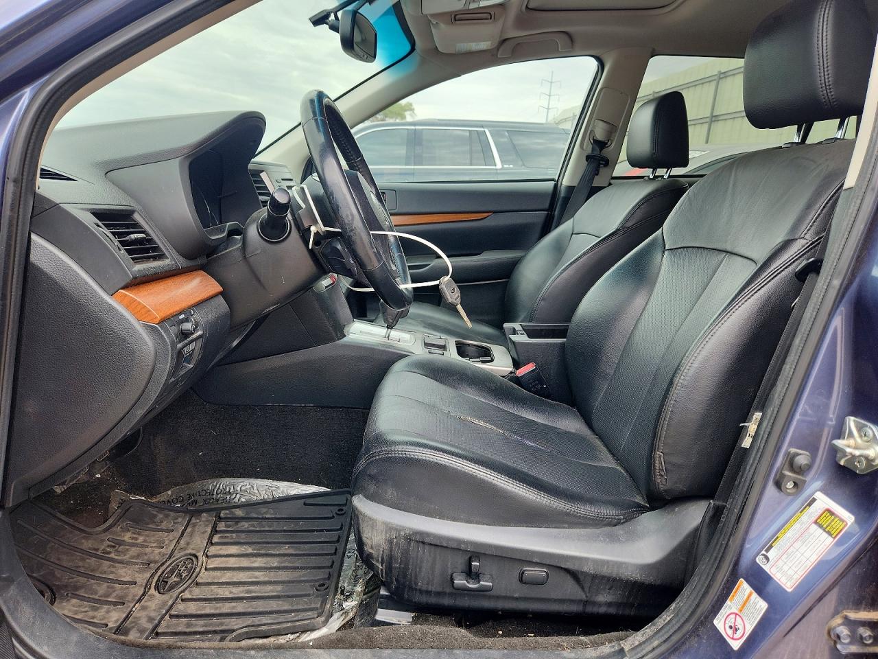 2014 Subaru Outback 2.5i Limited Blue vin: 4S4BRCLC3E3259766