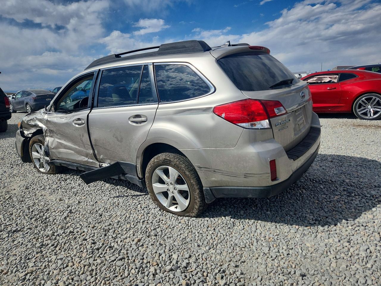2014 Subaru Outback 2.5i Limited Бежевый vin: 4S4BRCLC3E3317696