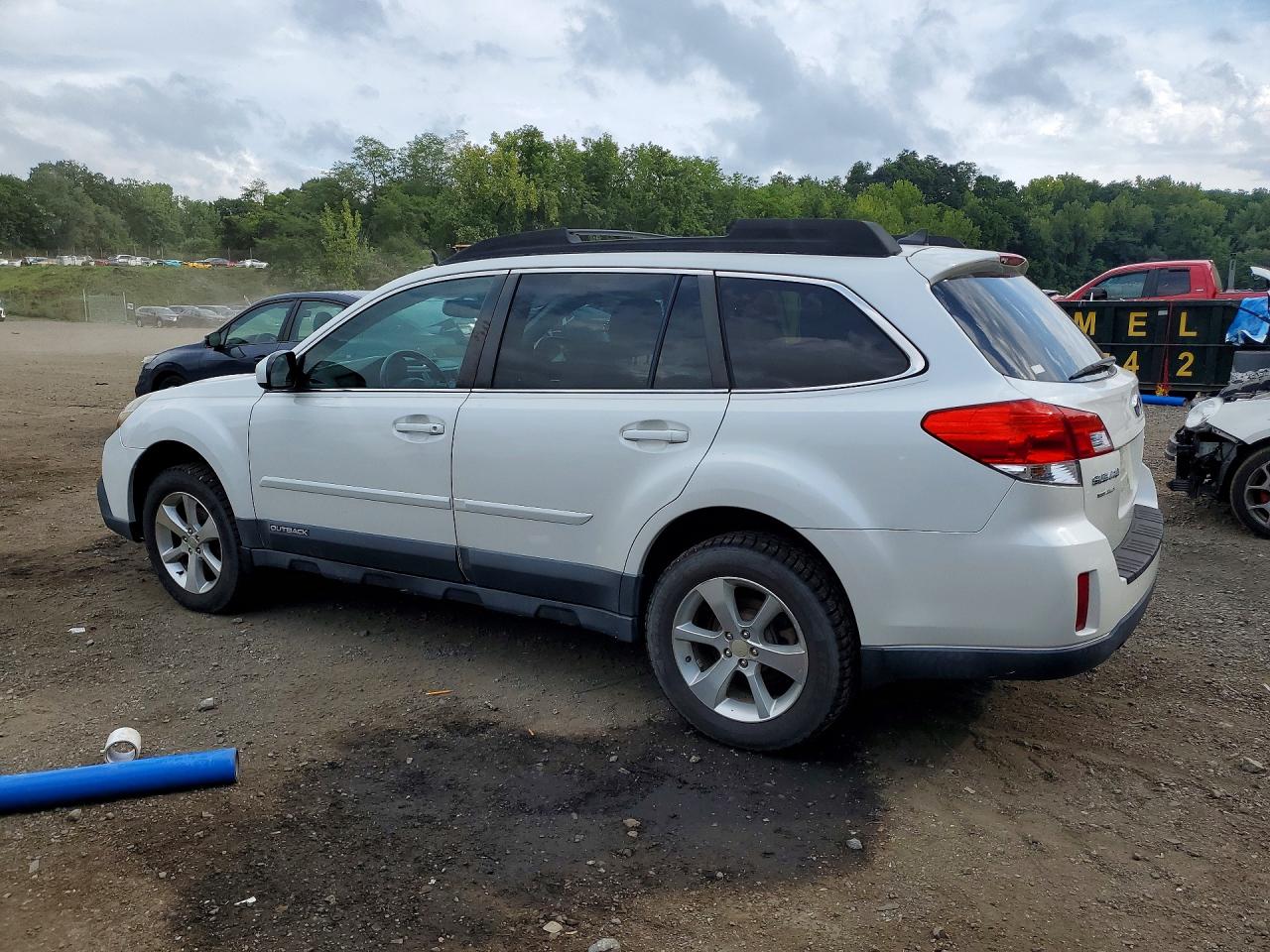 2013 Subaru Outback 2.5i Limited White vin: 4S4BRCLC4D3289566