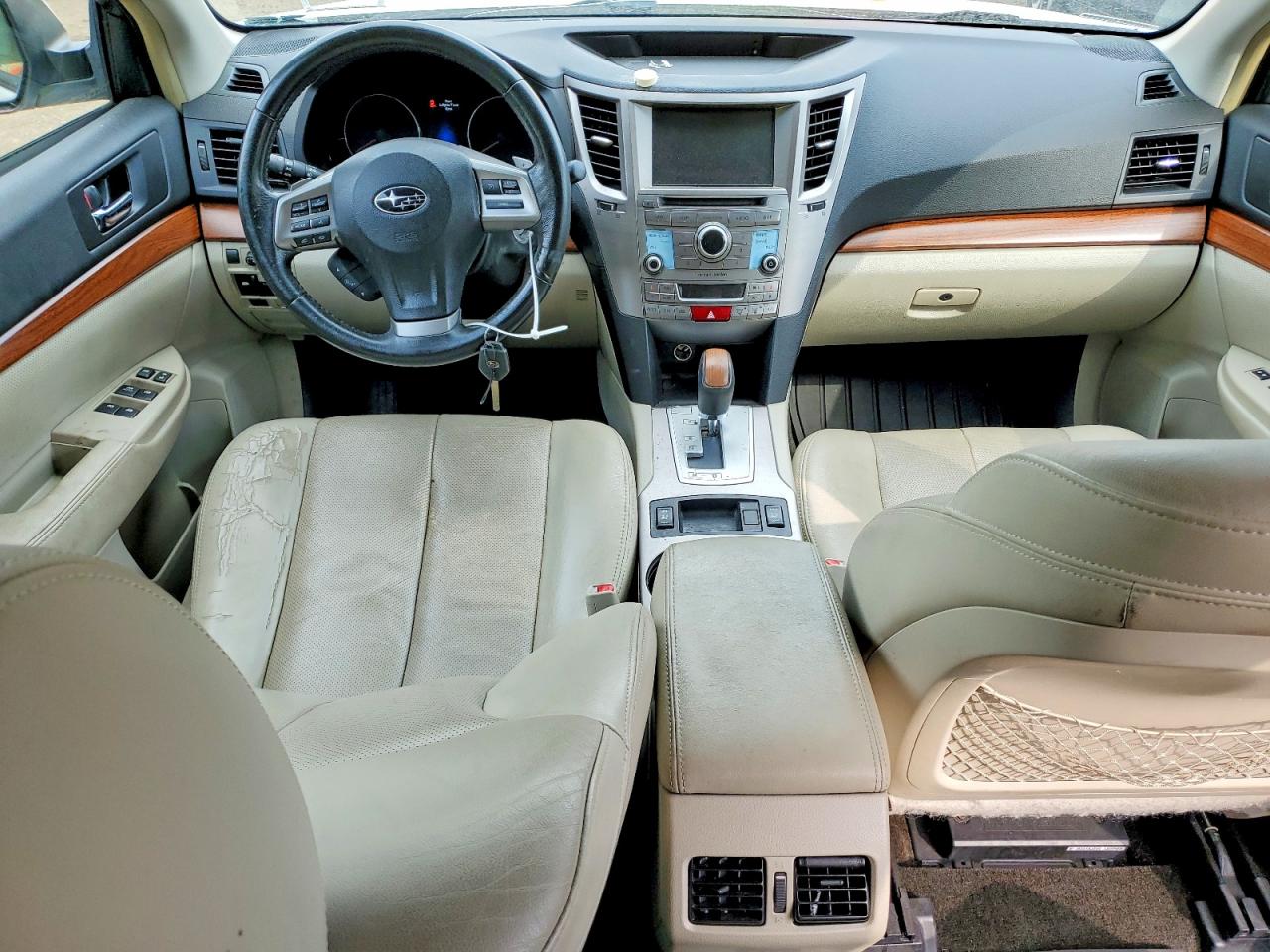 2013 Subaru Outback 2.5i Limited White vin: 4S4BRCLC4D3289566