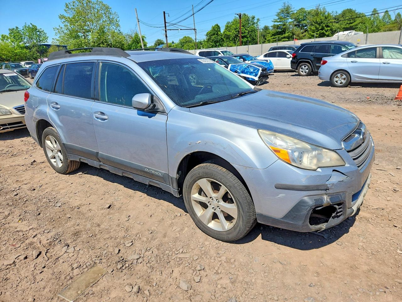 2014 Subaru Outback 2.5i Limited Silver vin: 4S4BRCLC4E3209121